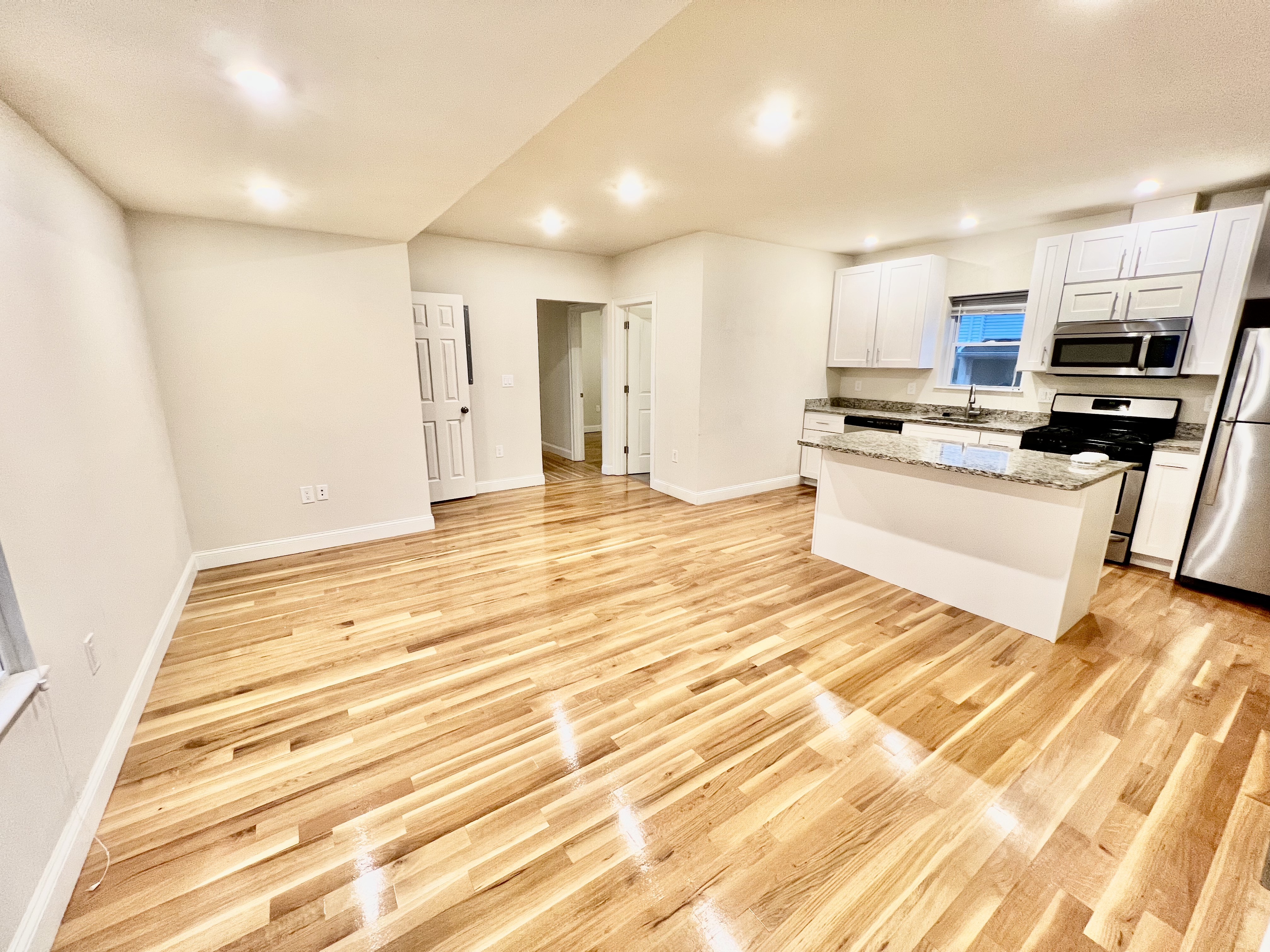 3 bed, 2 bath apartment for rent at 11 Greenville St Unit 1, Prospect Hill — photo 10 of 17