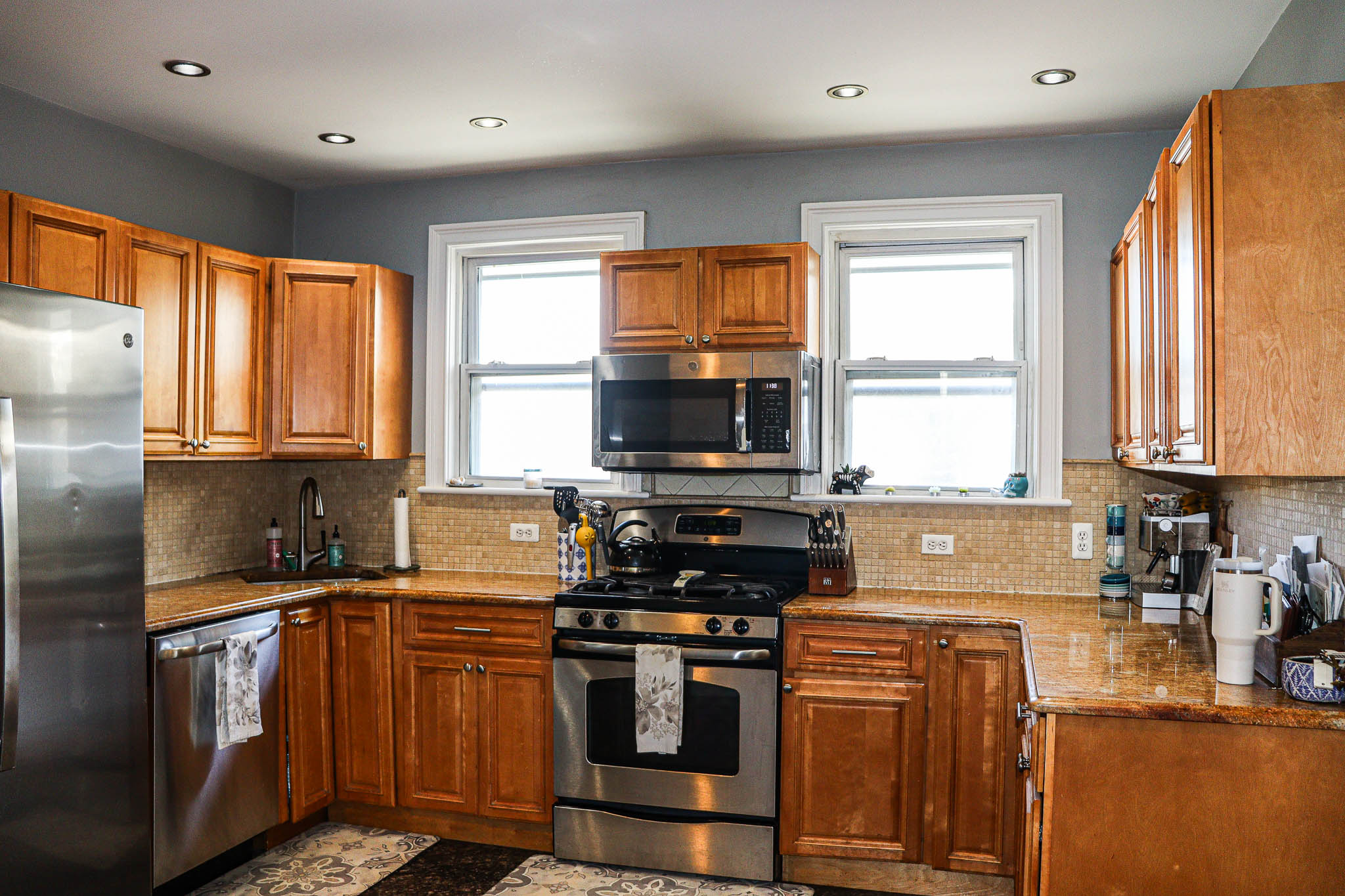 2 bed, 2 bath apartment for rent at 36 Lancaster St Unit 2, Quincy Center — photo 27 of 42