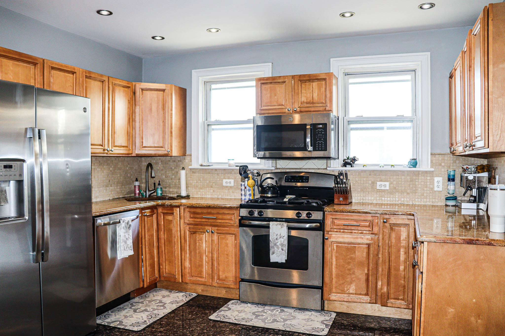 2 bed, 2 bath apartment for rent at 36 Lancaster St Unit 2, Quincy Center — photo 29 of 42