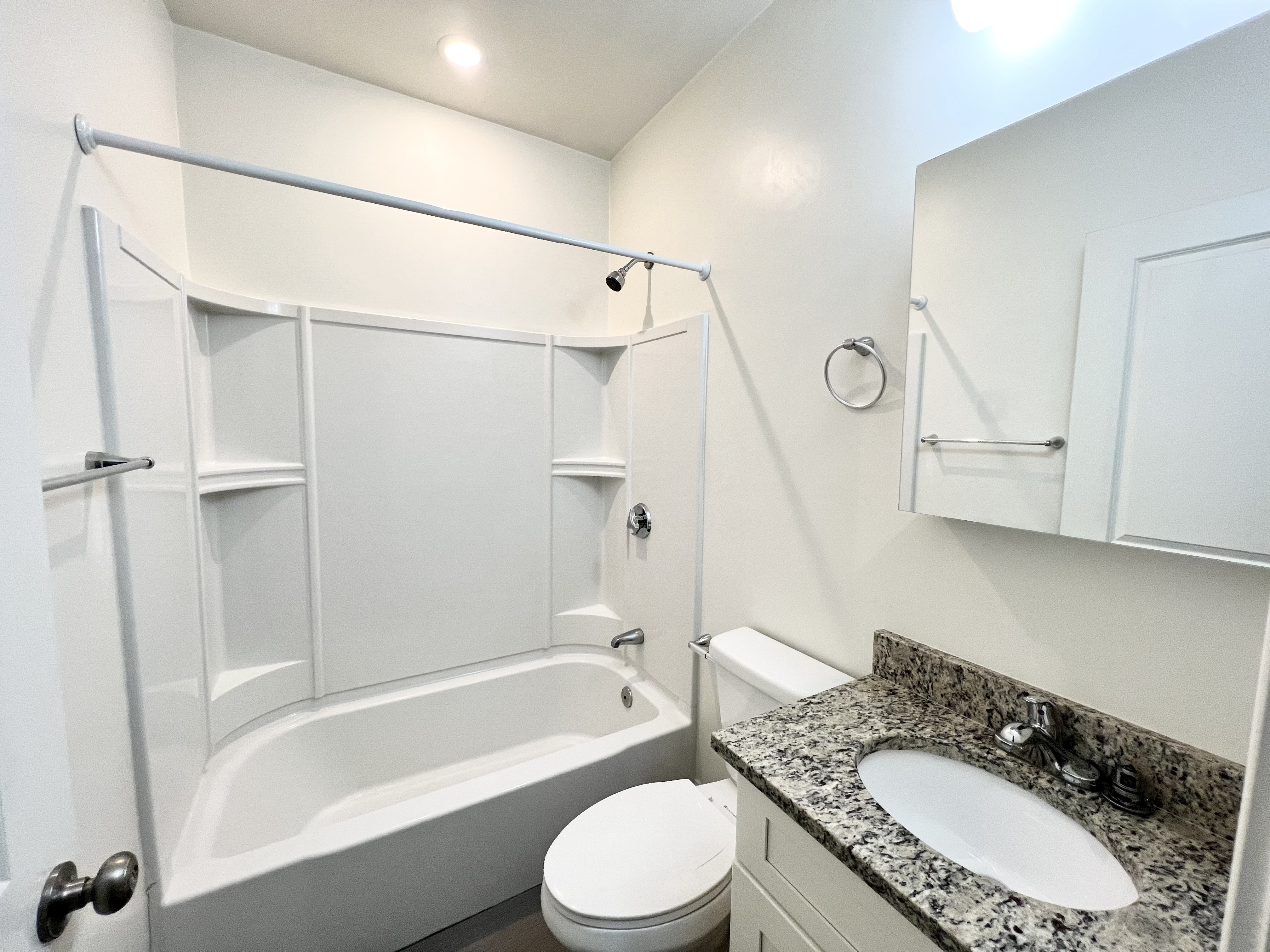 3 bed, 2 bath apartment for rent at 11 Greenville St Unit 1, Prospect Hill — photo 13 of 17