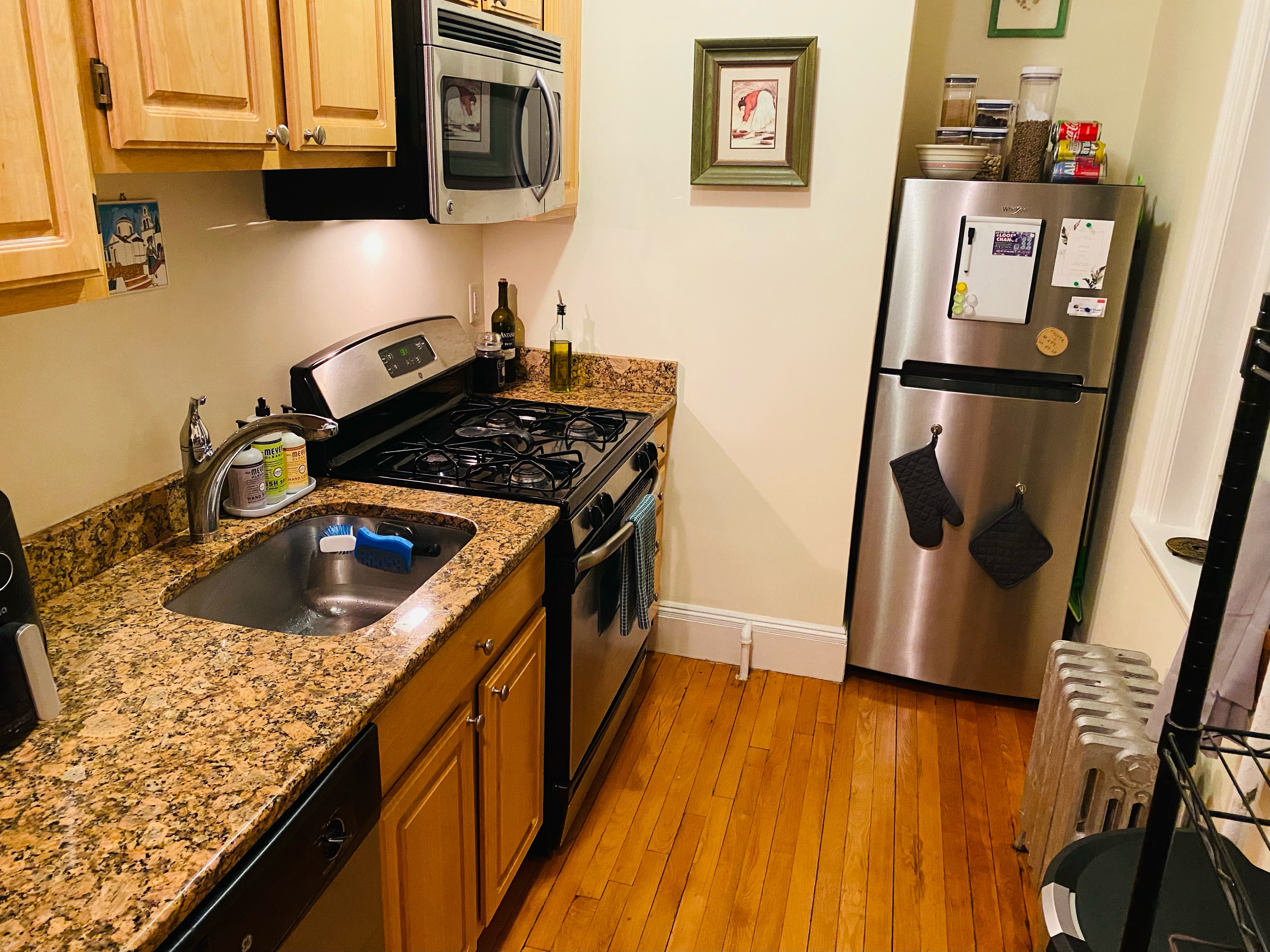 Studio bed, 1 bath apartment for rent at 247 Chestnut Hill Ave Unit 44, Brighton — photo 3 of 10