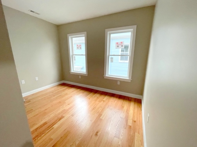 4 bed, 2 bath apartment for rent at 21 Harris Rd Unit A, Medford — photo 11 of 23