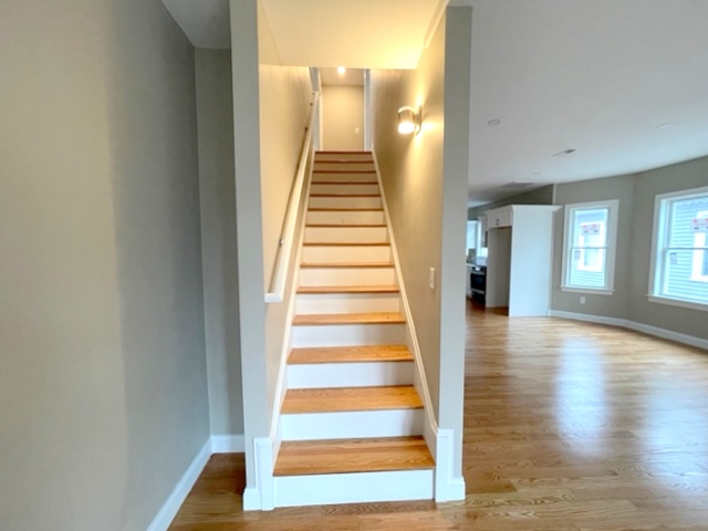 4 bed, 2 bath apartment for rent at 21 Harris Rd Unit A, Medford — photo 7 of 23