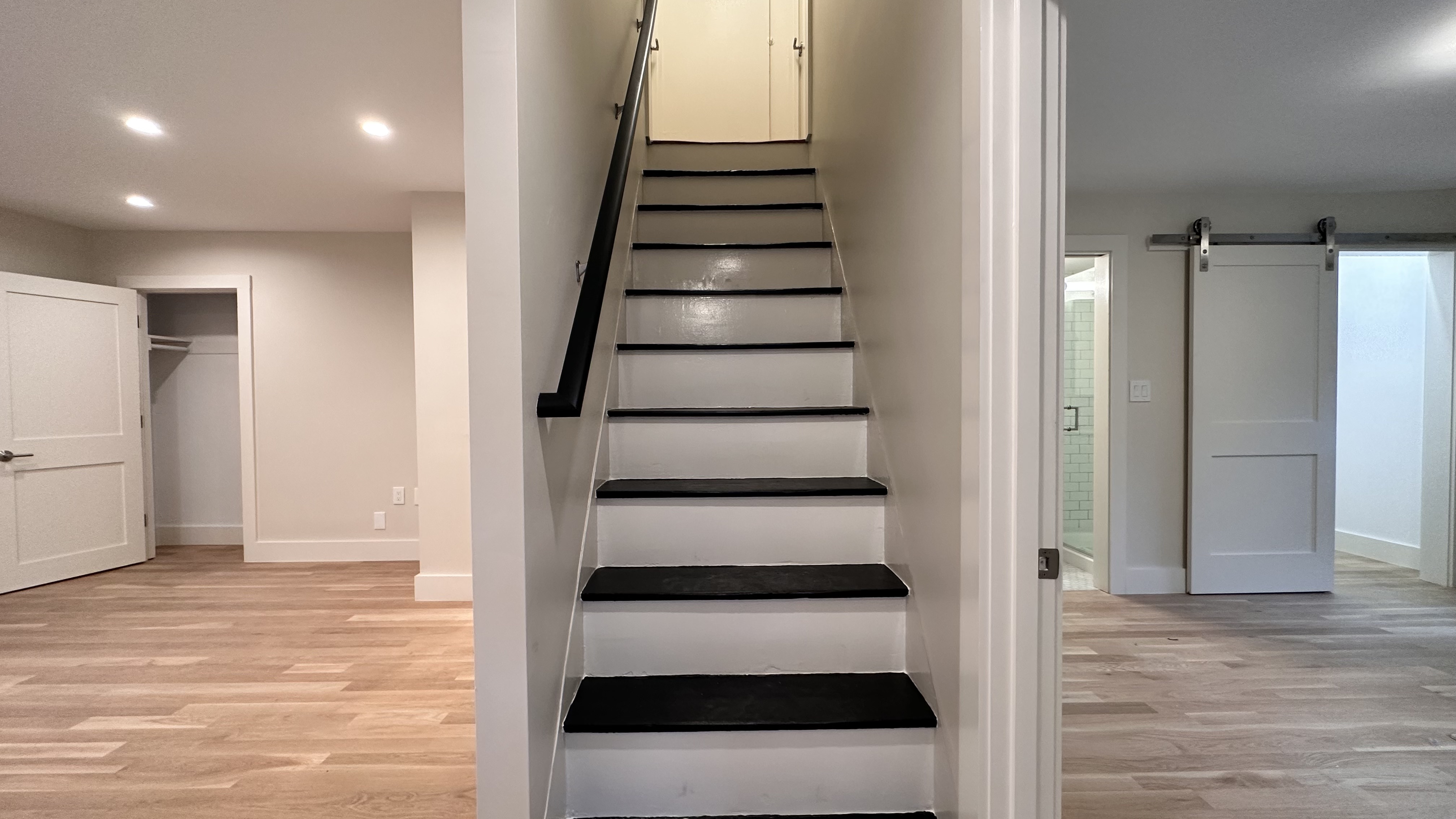 3 bed, 2 bath apartment for rent at 550 Franklin St Unit SF, Cambridgeport — photo 5 of 25