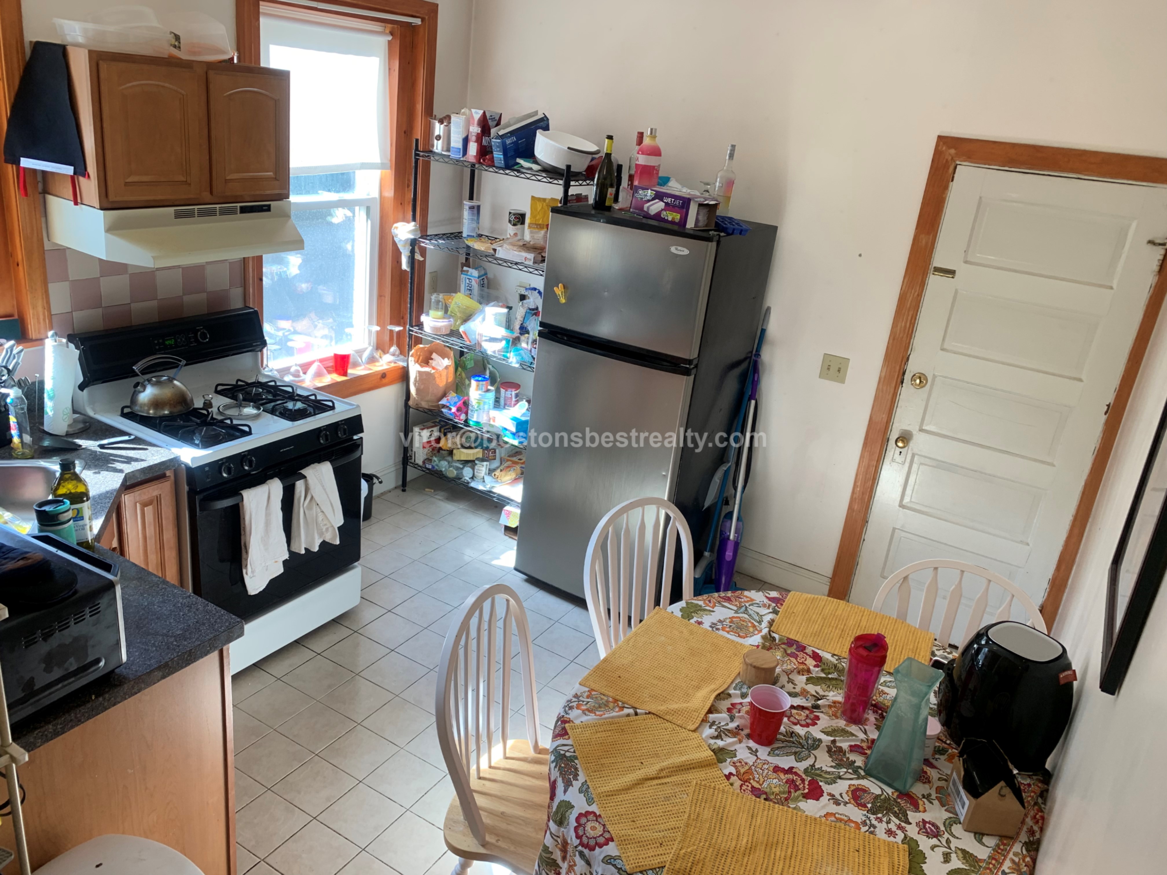 4 bed, 2 bath apartment for rent at 157 Thorndike St Unit 1, Coolidge Corner — photo 19 of 41