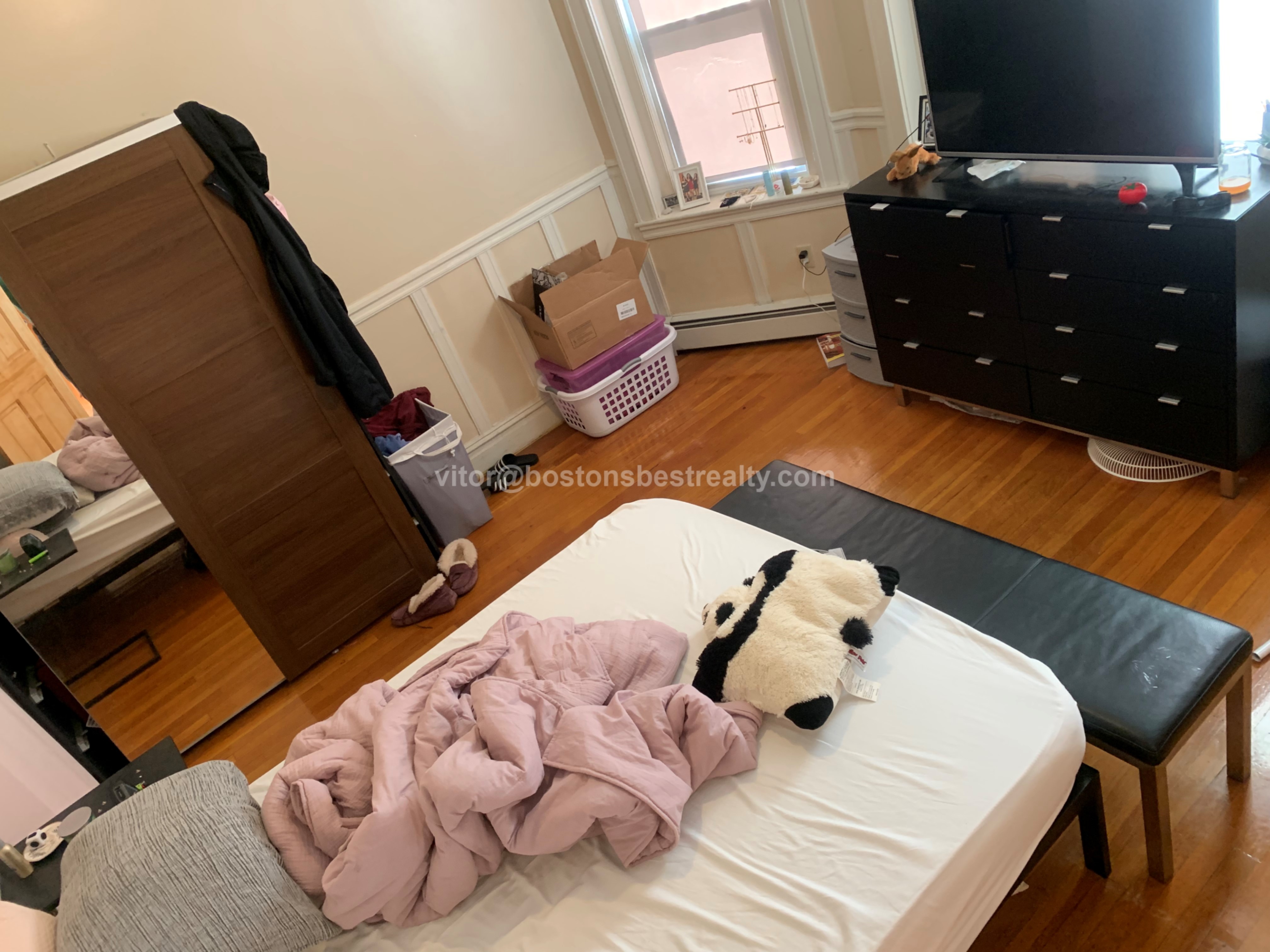 4 bed, 2 bath apartment for rent at 157 Thorndike St Unit 1, Coolidge Corner — photo 24 of 41