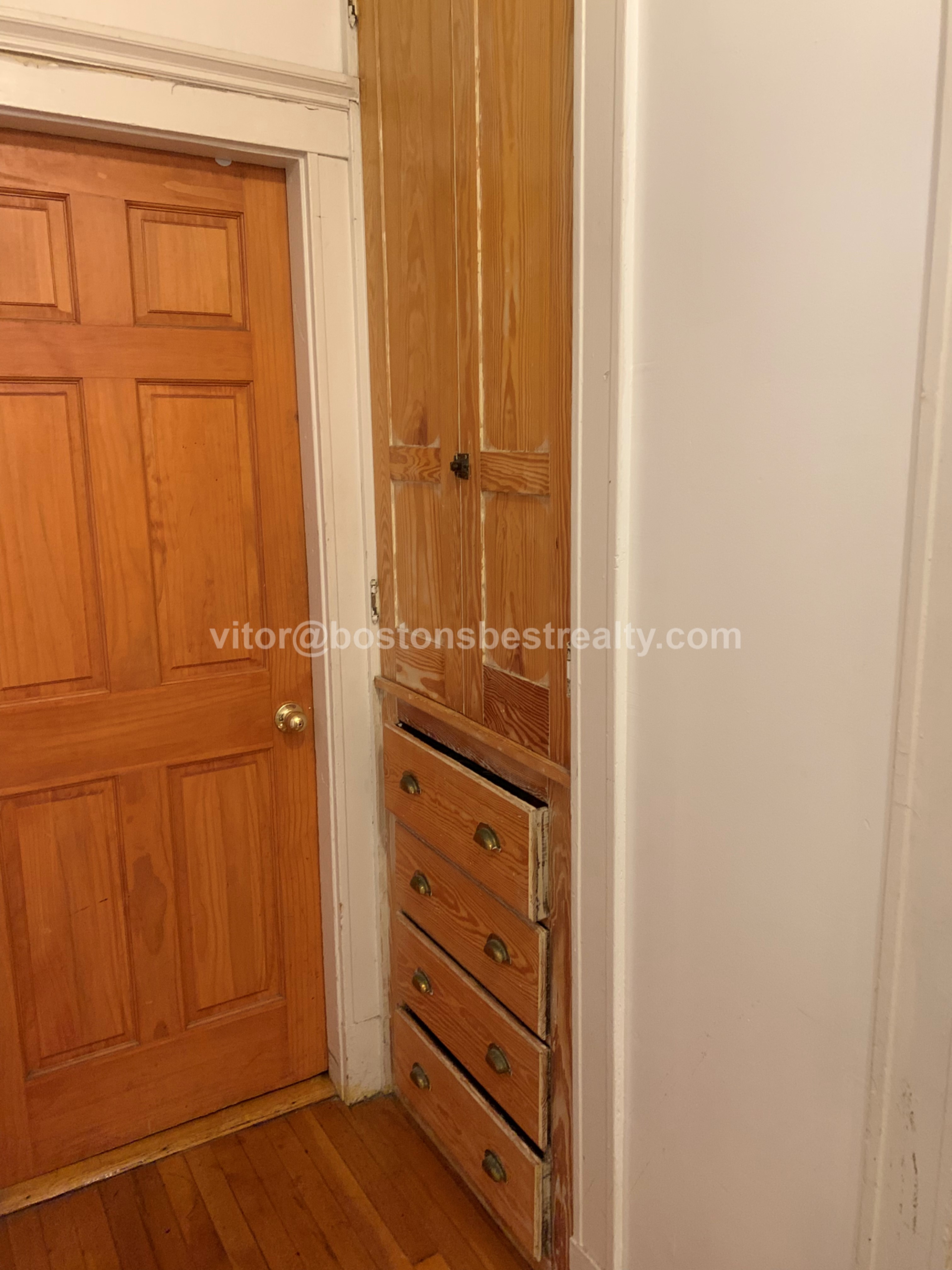 4 bed, 2 bath apartment for rent at 157 Thorndike St Unit 1, Coolidge Corner — photo 34 of 41