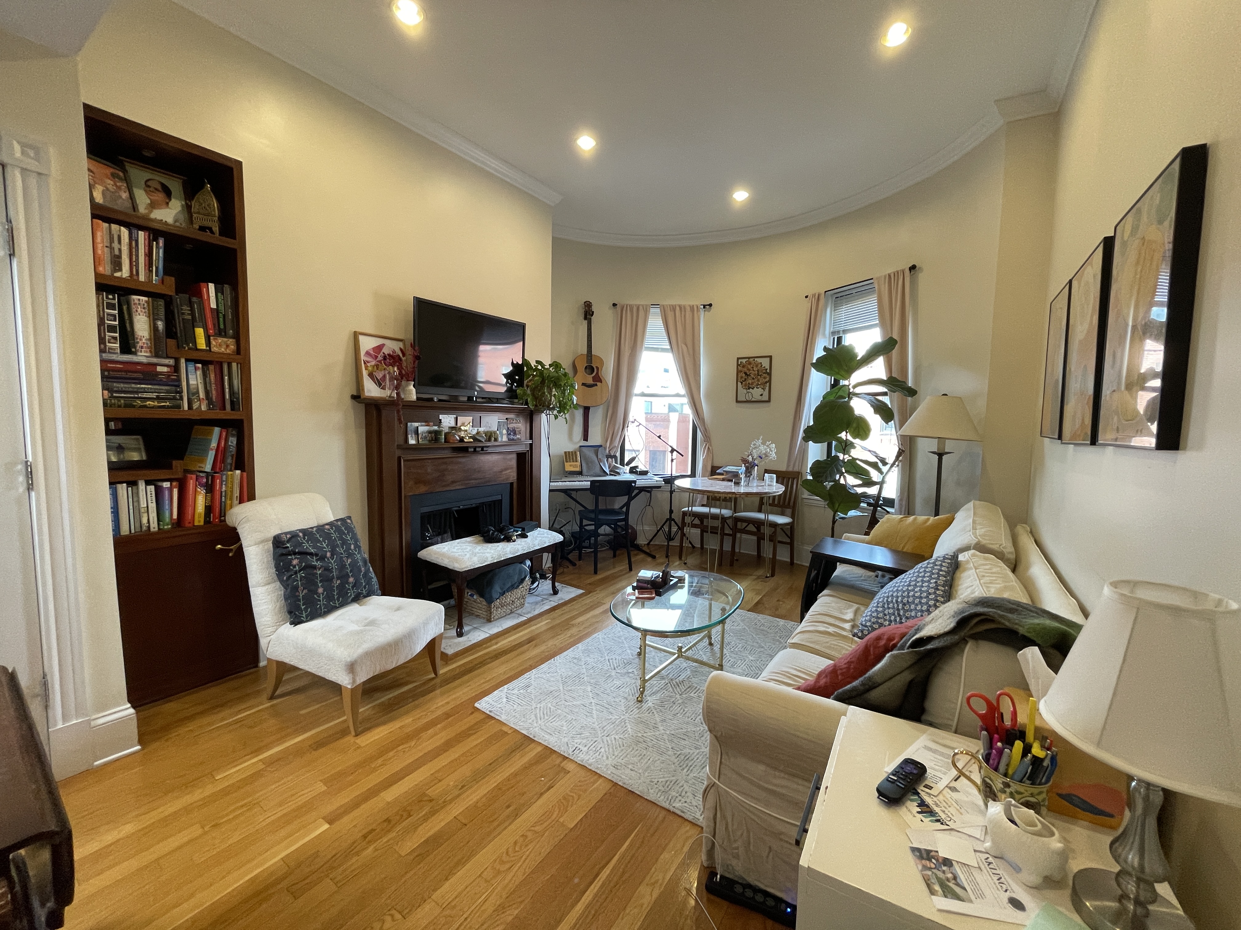 28 Symphony Rd, Fenway