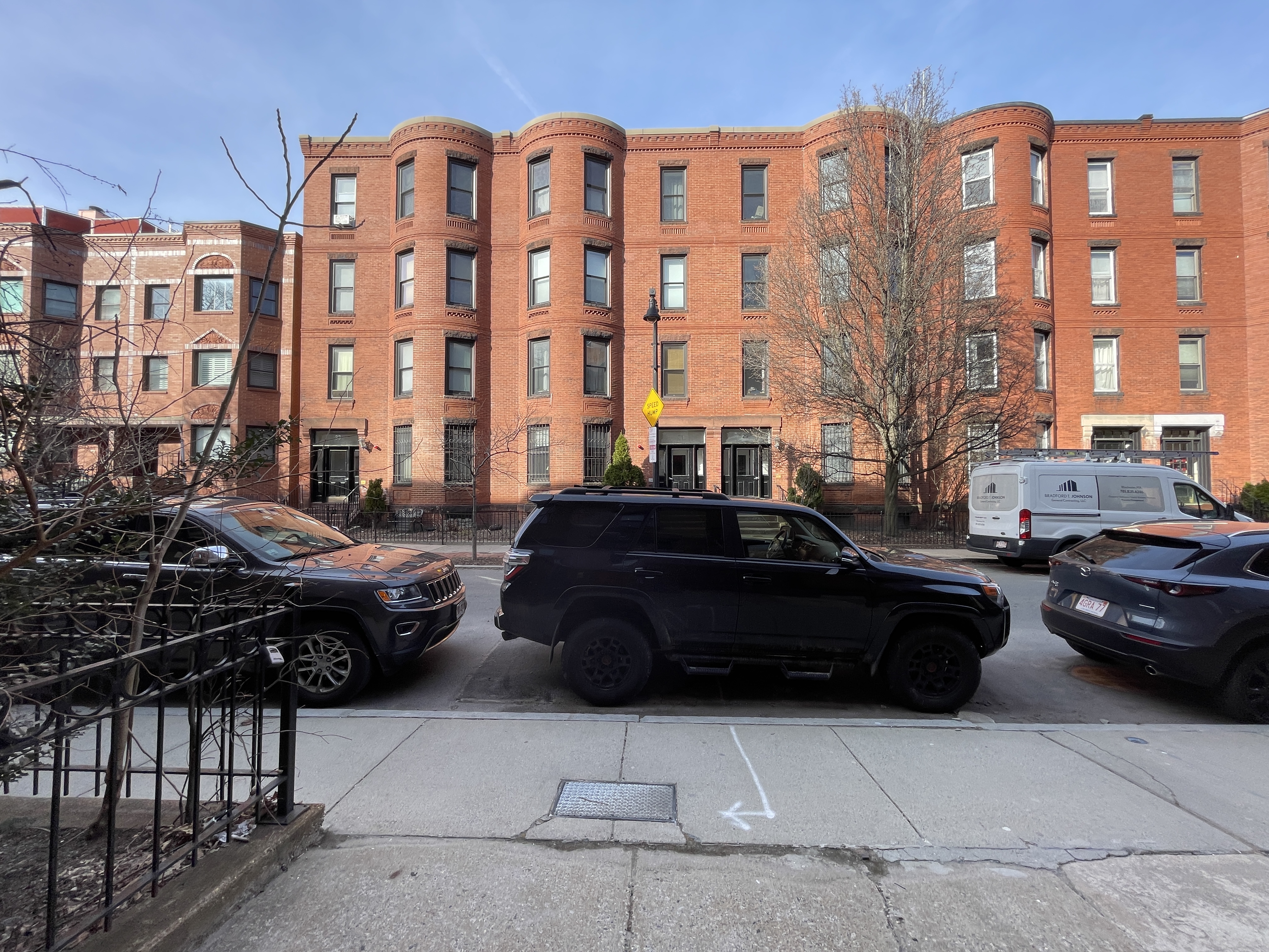 28 Symphony Rd, Fenway