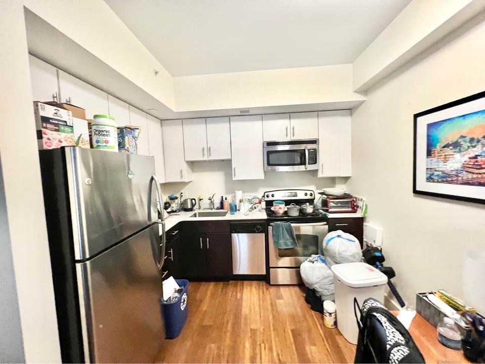 Studio bed, 1 bath apartment for rent at 10 Winter Pl Unit 601, Midtown — photo 2 of 9