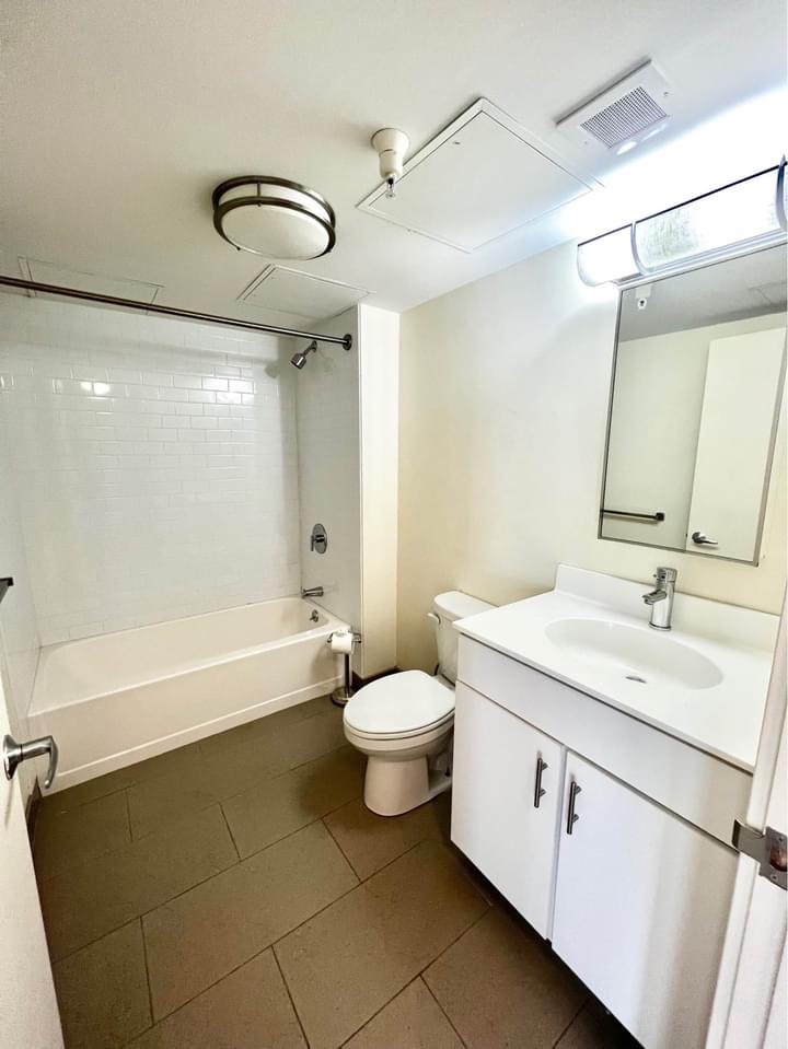 1 bed, 1 bath apartment for rent at 10 Winter Pl Unit 1102, Midtown — photo 10 of 10