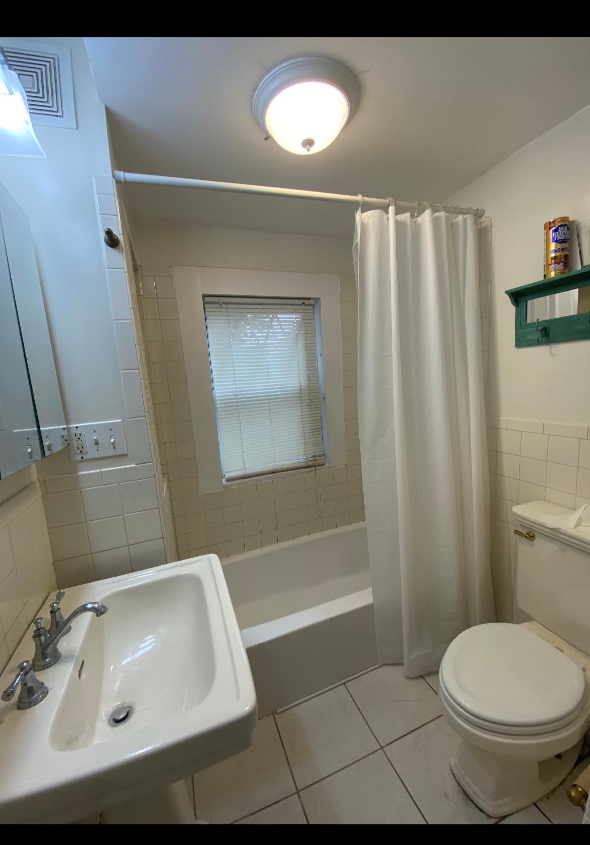 4 bed, 3 bath apartment for rent at 108 Brooks St Unit 1, Brighton — photo 16 of 17
