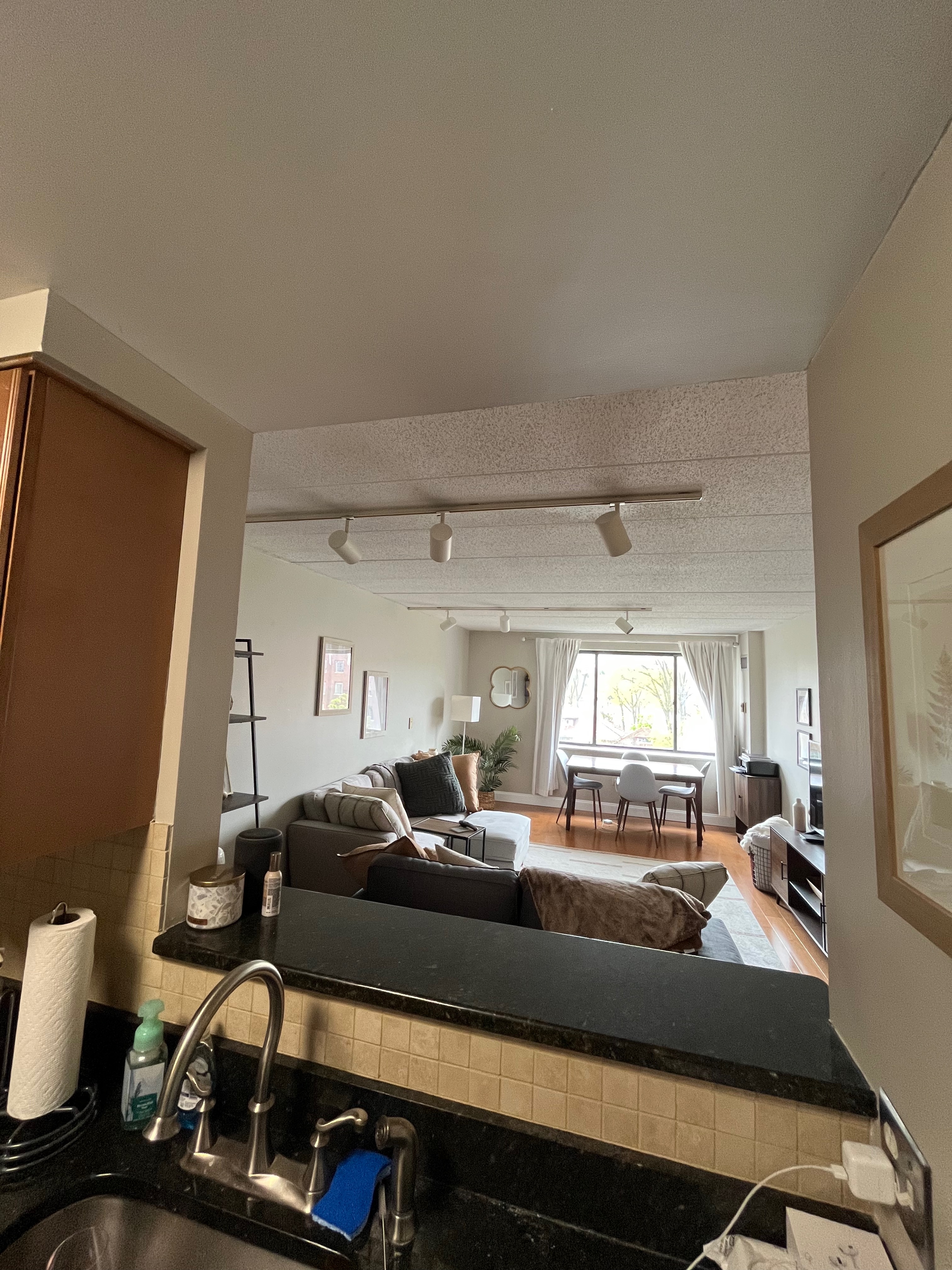 1 bed, 1 bath apartment for rent at 1933 Commonwealth Ave Unit 506, Brighton — photo 13 of 24