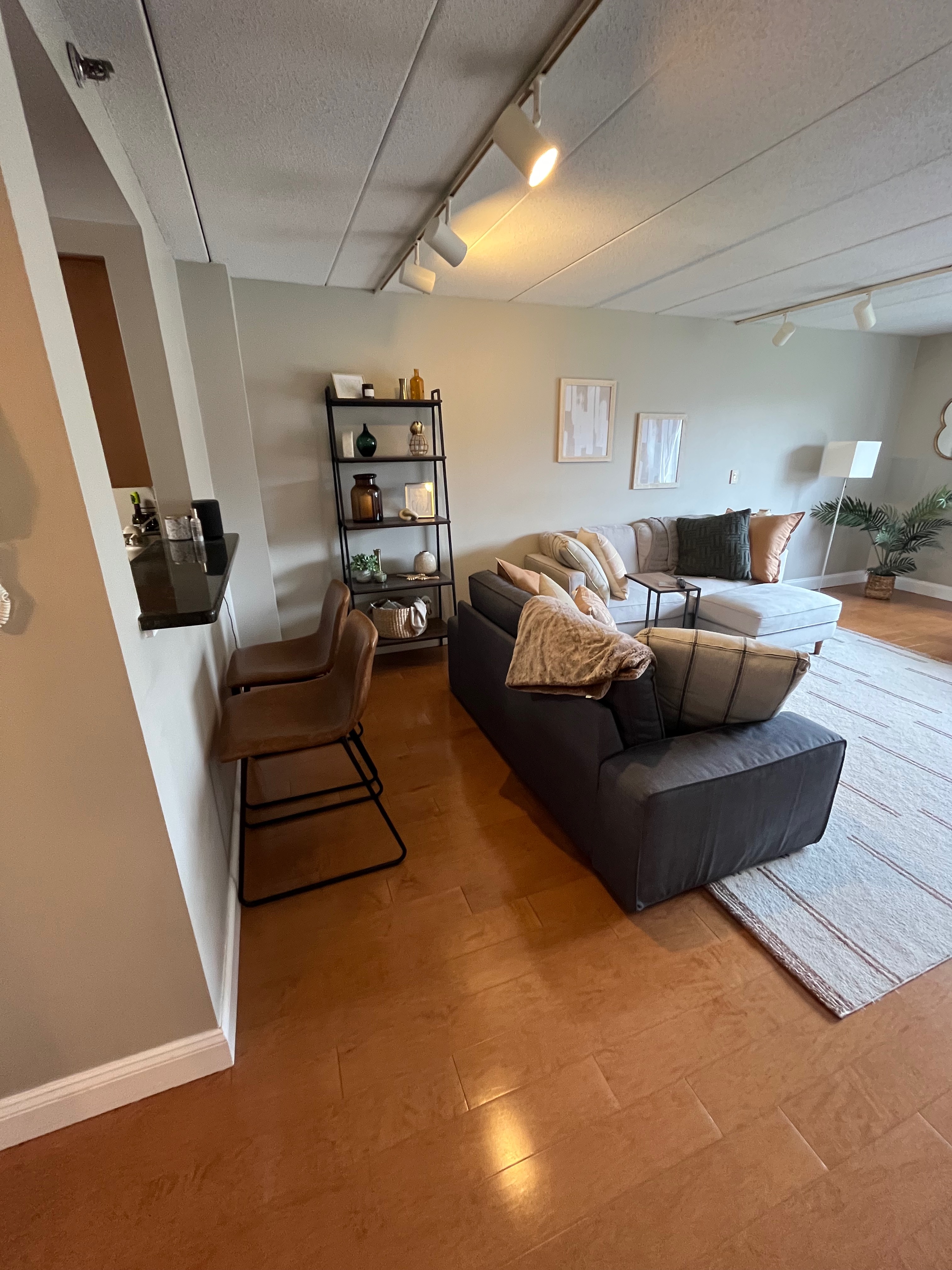 1 bed, 1 bath apartment for rent at 1933 Commonwealth Ave Unit 506, Brighton — photo 14 of 24