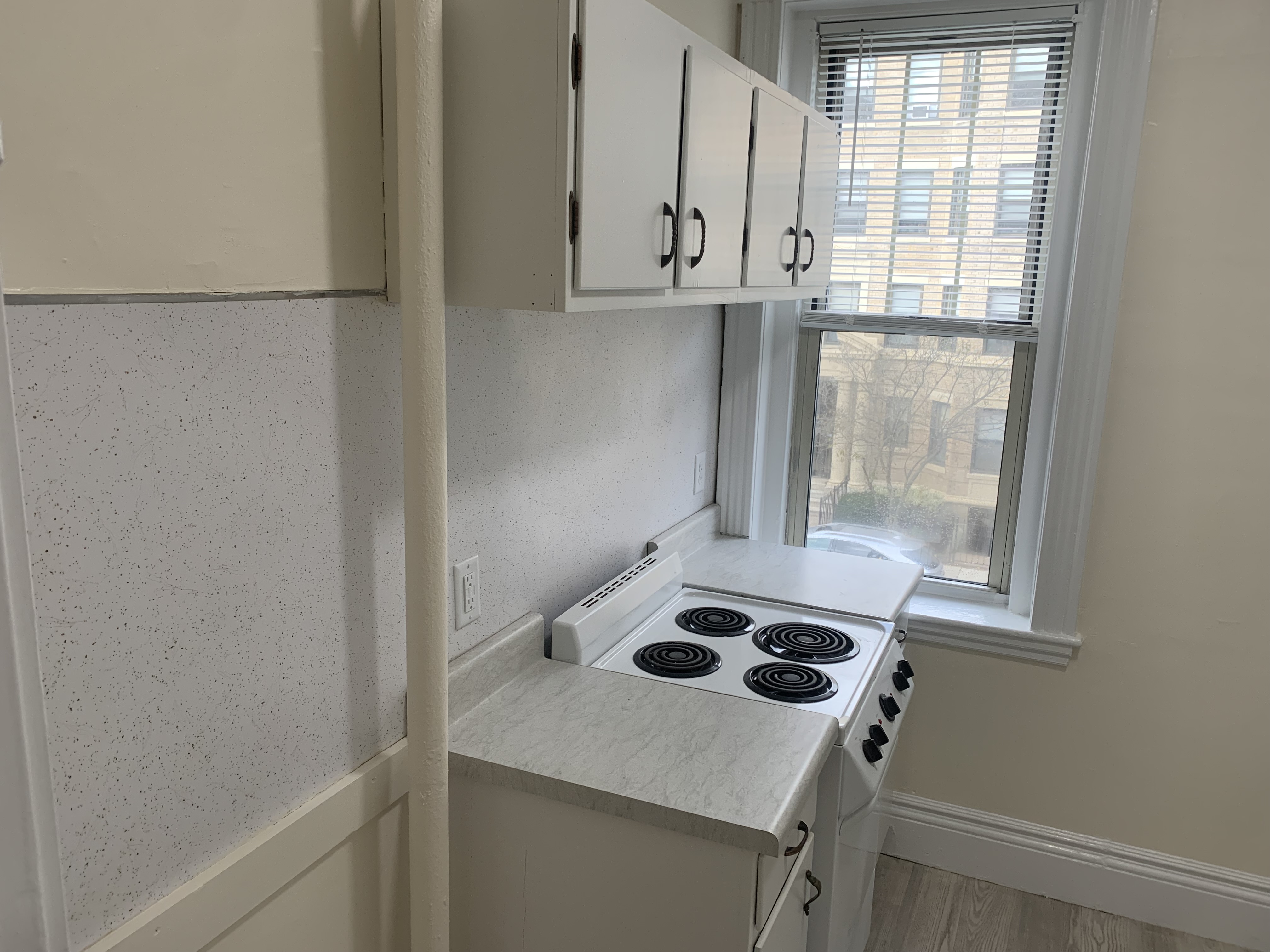 1 bed, 1 bath apartment for rent at 29 Park Dr Unit 8, Fenway — photo 8 of 14