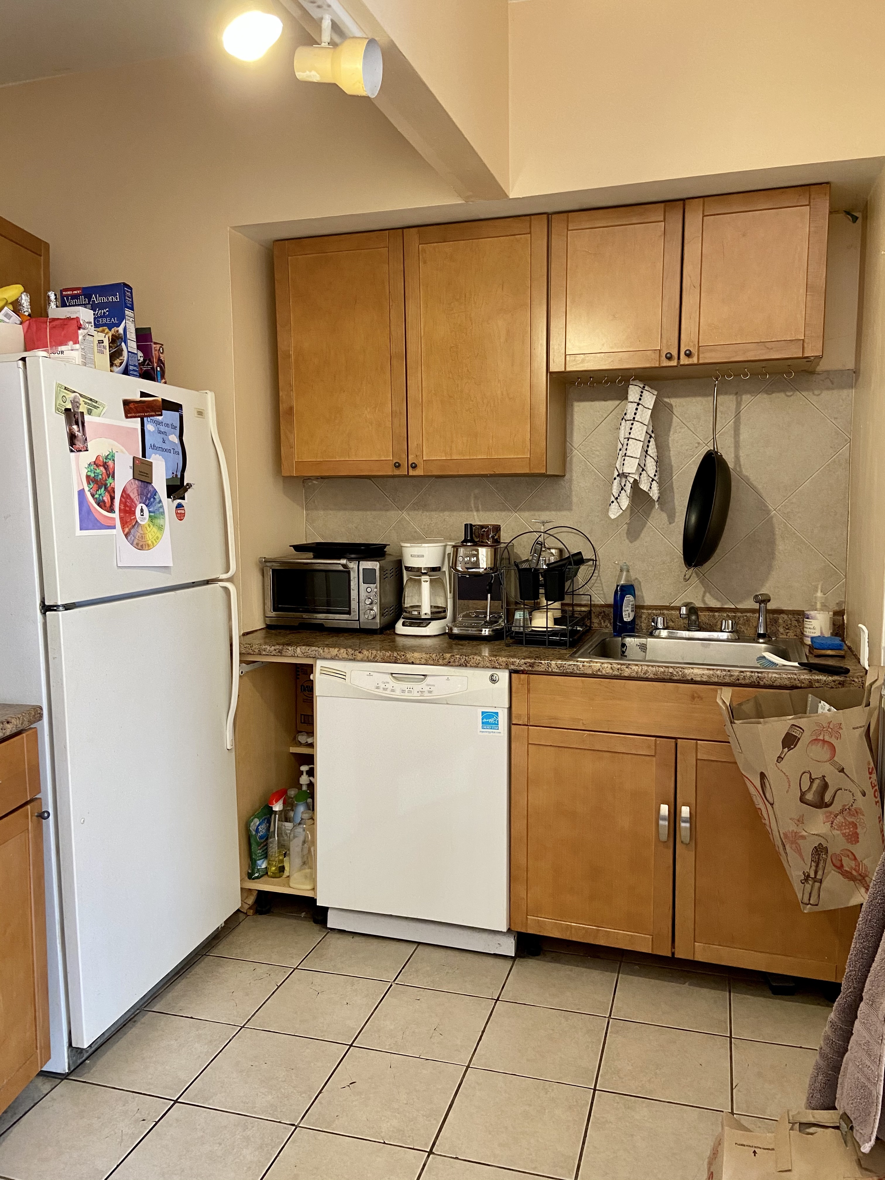 2 bed, 1 bath apartment for rent at 100 Linden St Unit 2, Allston — photo 3 of 13
