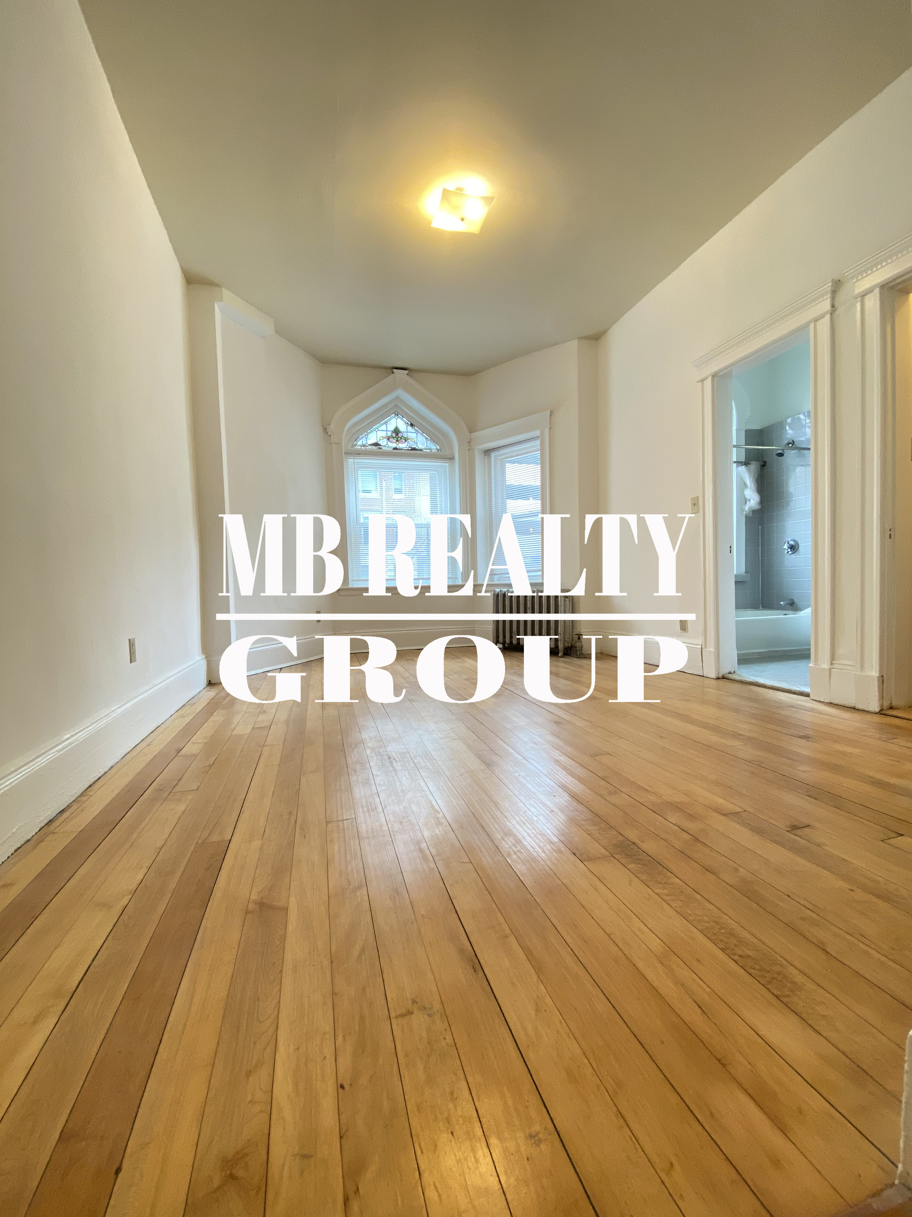 Studio bed, 1 bath apartment for rent at 46 Westland Ave Unit 1, Fenway — photo 4 of 7