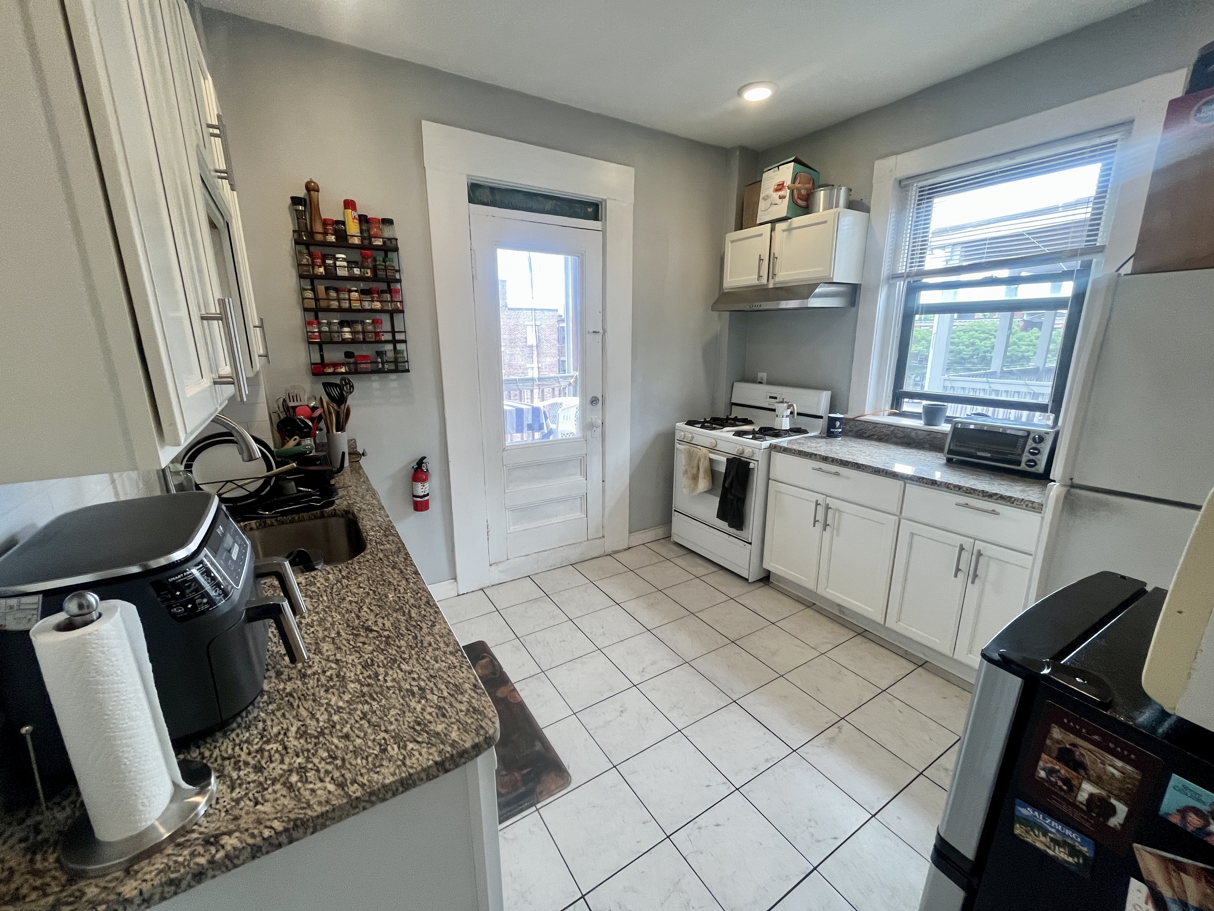 4 bed, 1.5 bath apartment for rent at 8 Royce Rd Unit 5, Allston — photo 6 of 12