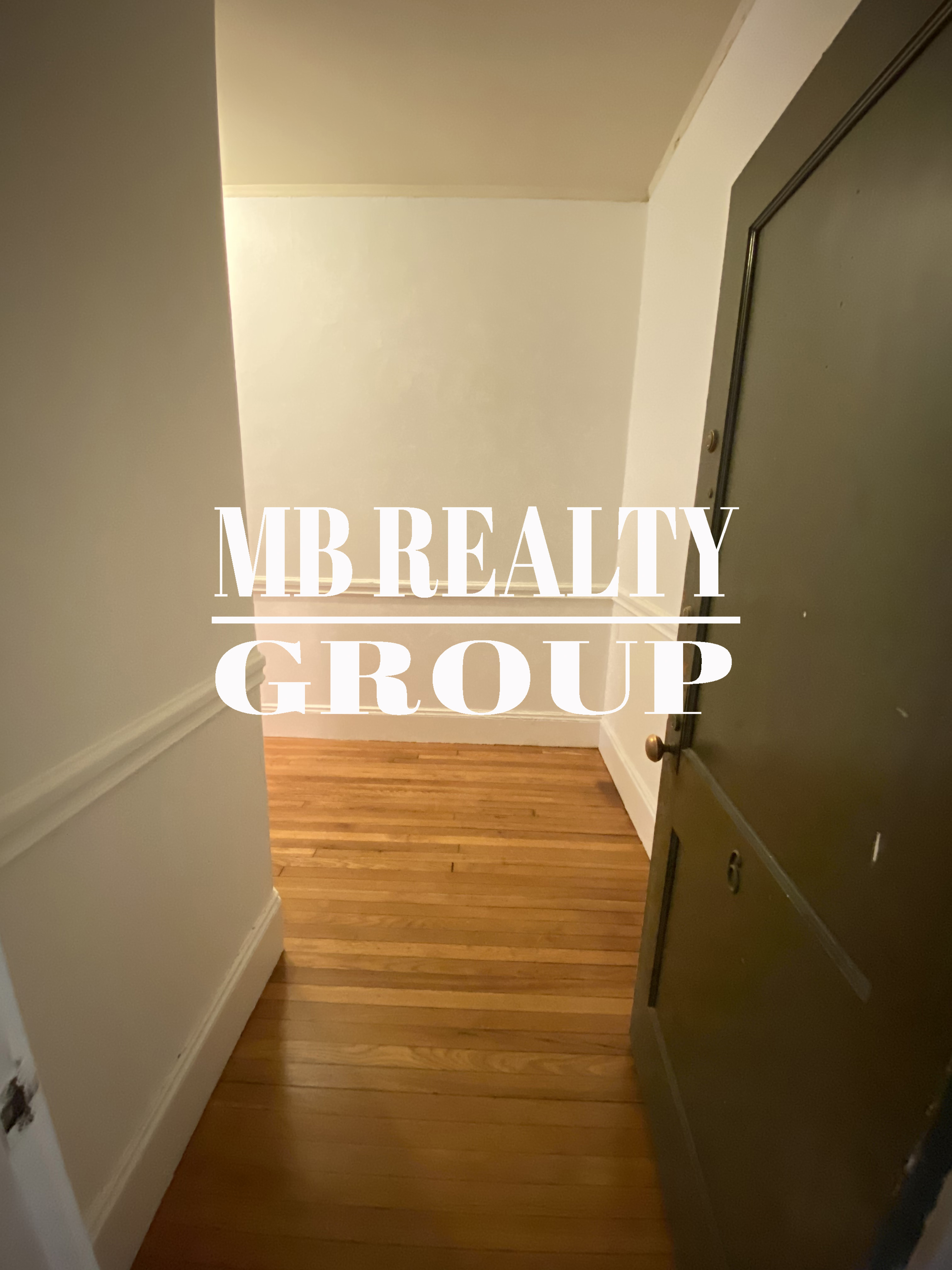 2 split bed, 1 bath apartment for rent at 46 Westland Ave Unit 31, Fenway — photo 7 of 7