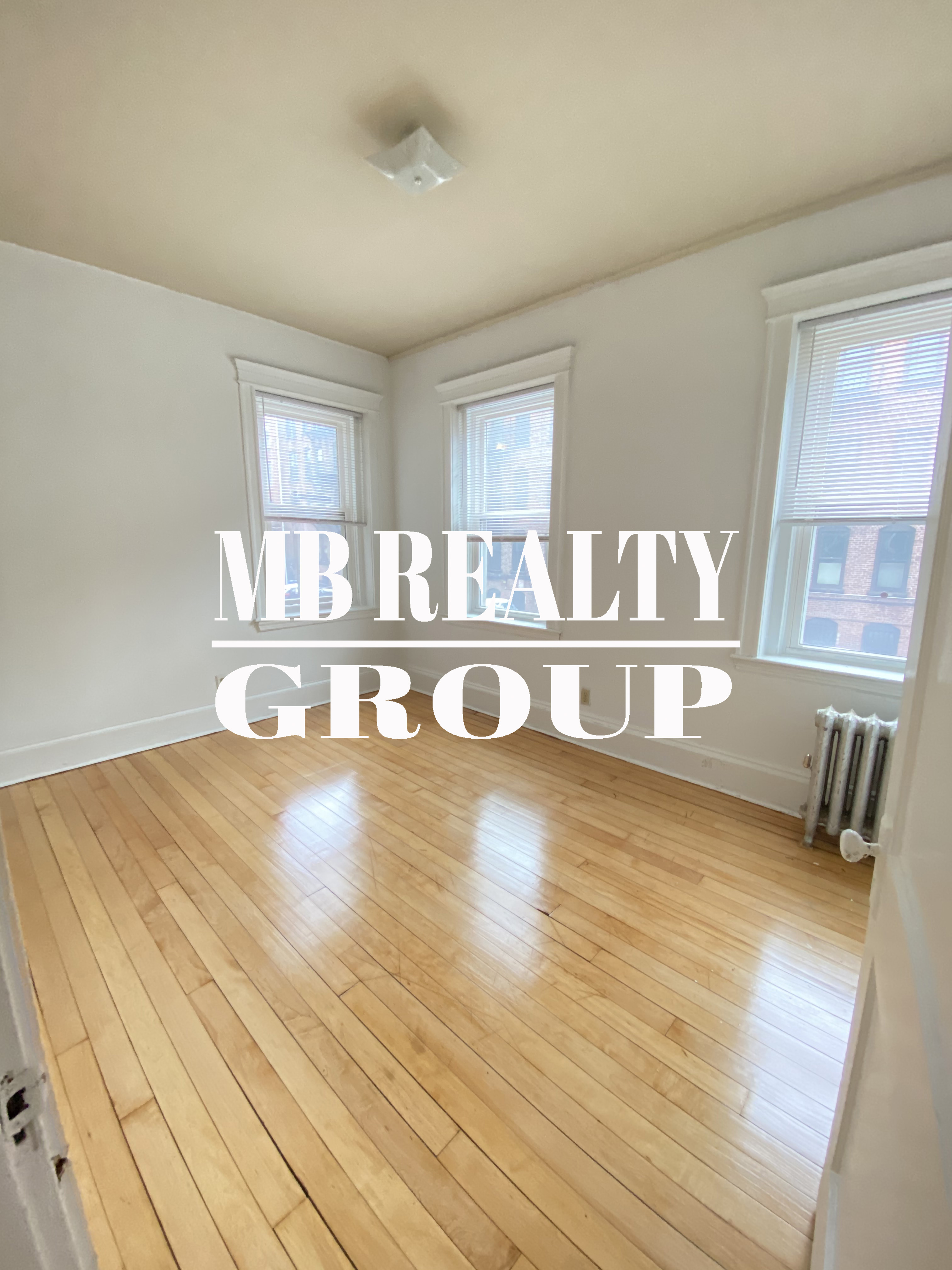 2 split bed, 1 bath apartment for rent at 46 Westland Ave Unit 31, Fenway — photo 6 of 7