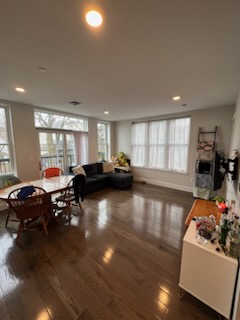 434 Mcgrath Highway, Prospect Hill