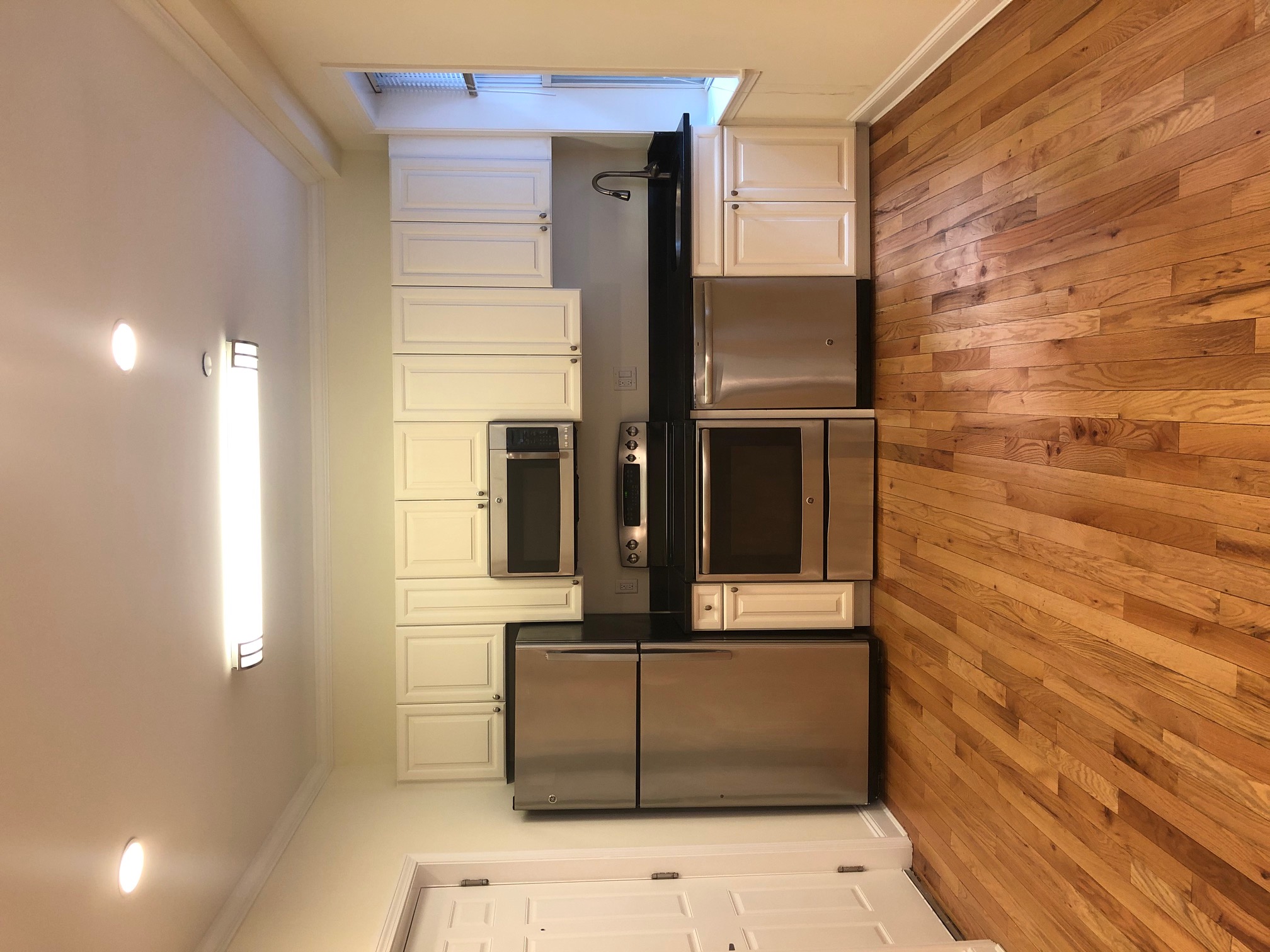 2 bed, 1 bath apartment for rent at 19 Rutland St Unit 1, Harvard Square — photo 1 of 7
