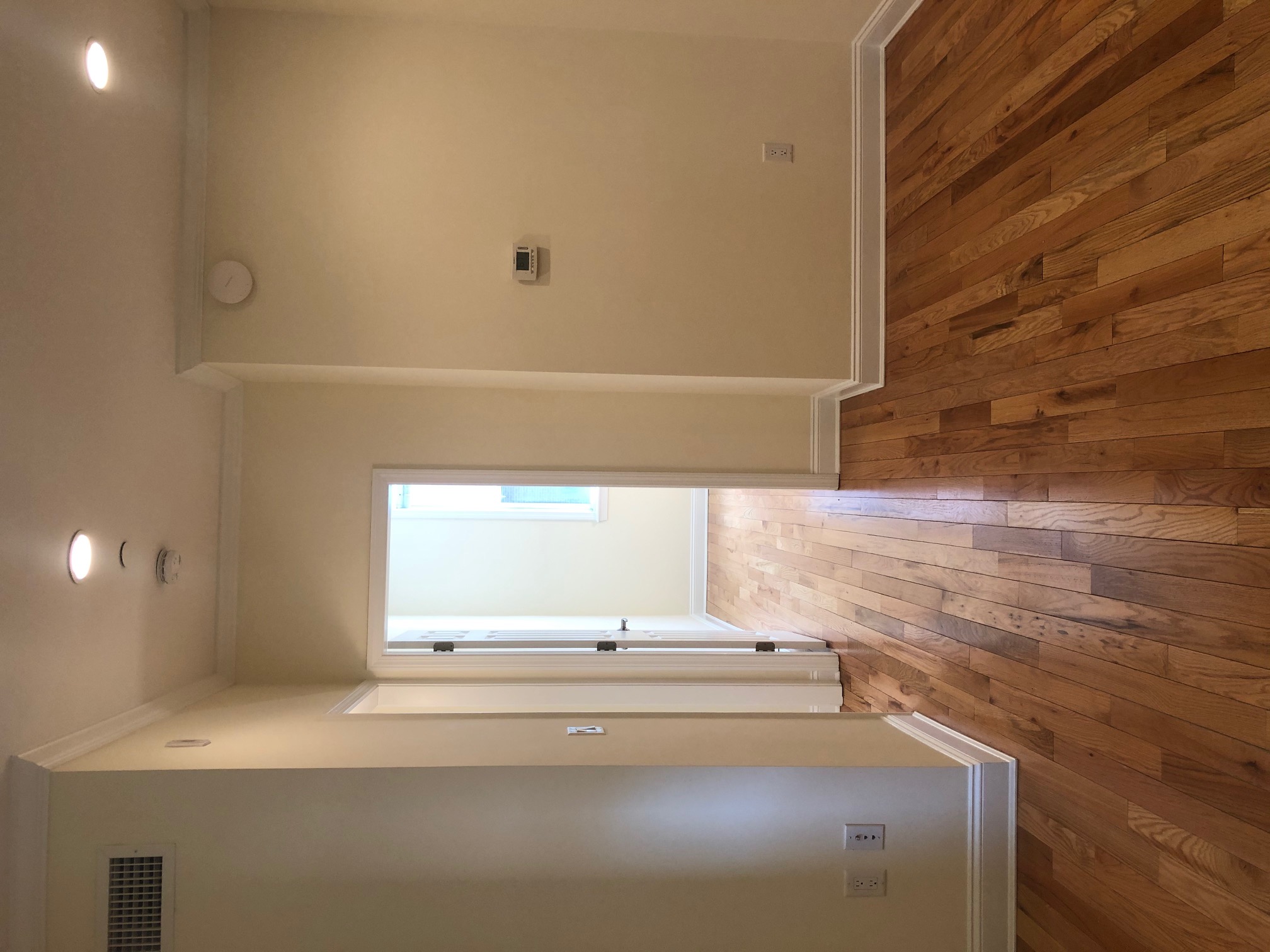 2 bed, 1 bath apartment for rent at 19 Rutland St Unit 1, Harvard Square — photo 4 of 7