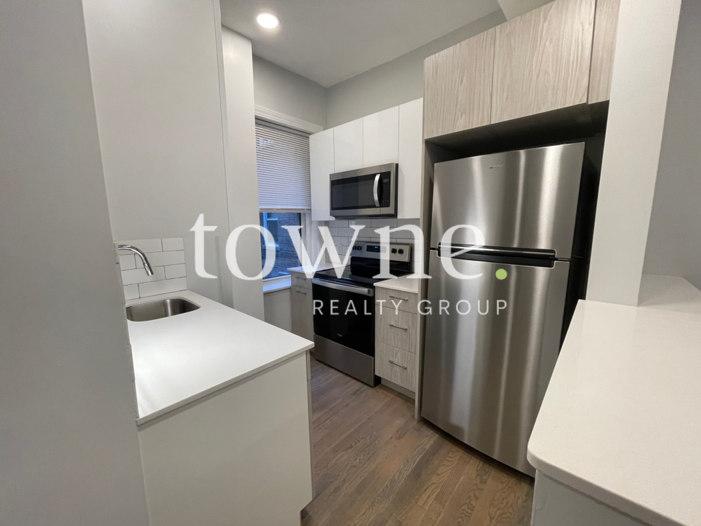2 bed, 1 bath apartment for rent at 19 Queensberry St Unit 5, Fenway