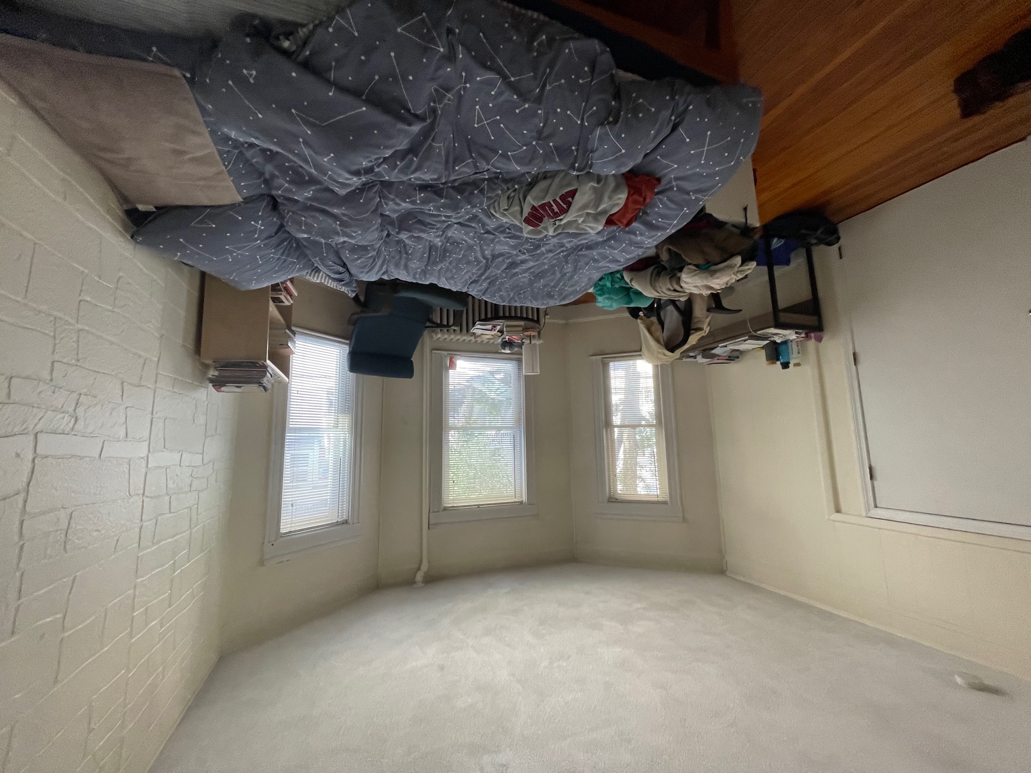 3 bed, 1 bath apartment for rent at 26 Russell Rd Unit 1, Teele Square — photo 4 of 18