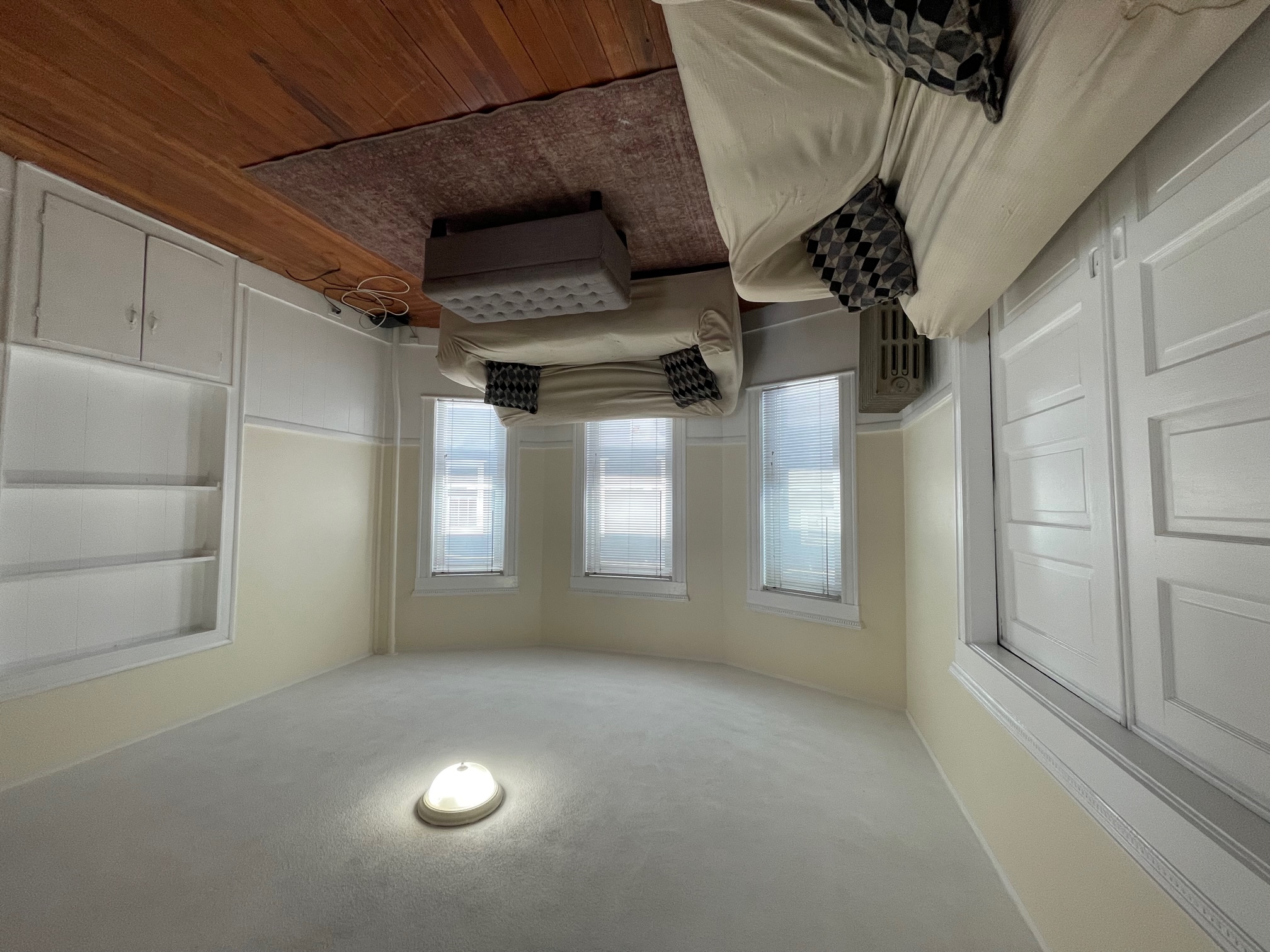 3 bed, 1 bath apartment for rent at 26 Russell Rd Unit 1, Teele Square — photo 5 of 18