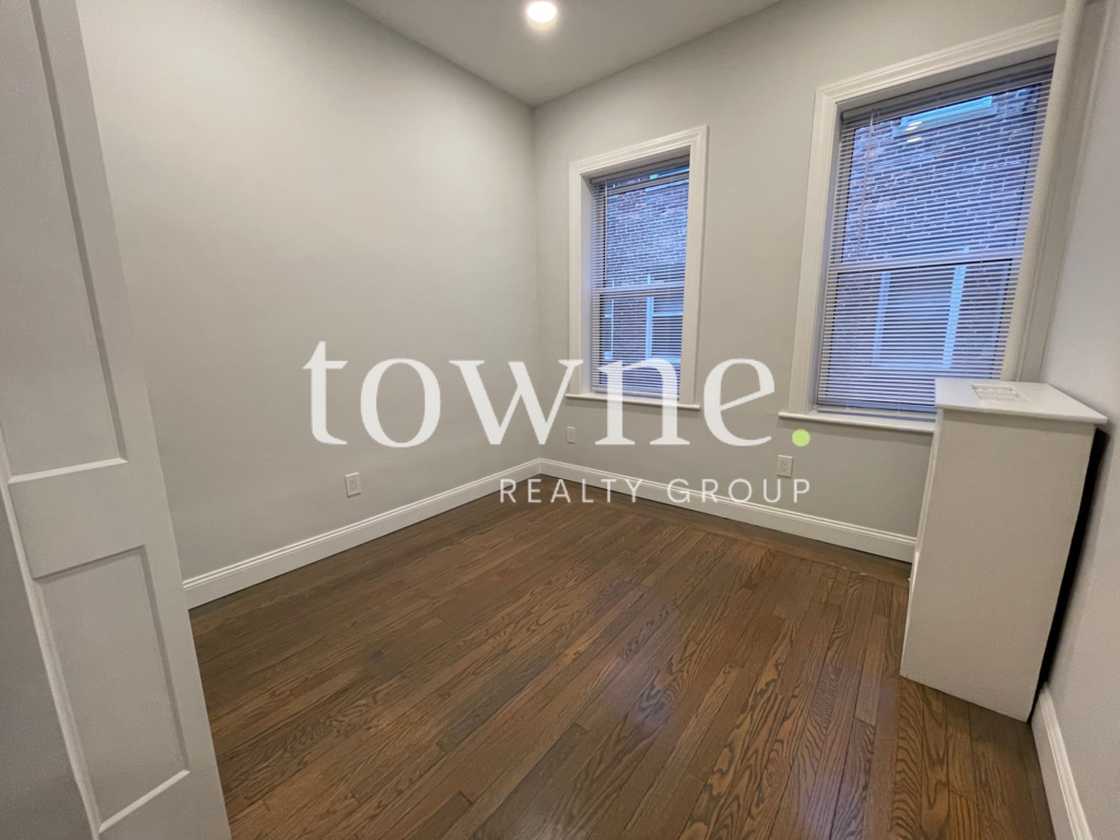2 bed, 1 bath apartment for rent at 19 Queensberry St Unit 5, Fenway — photo 14 of 15