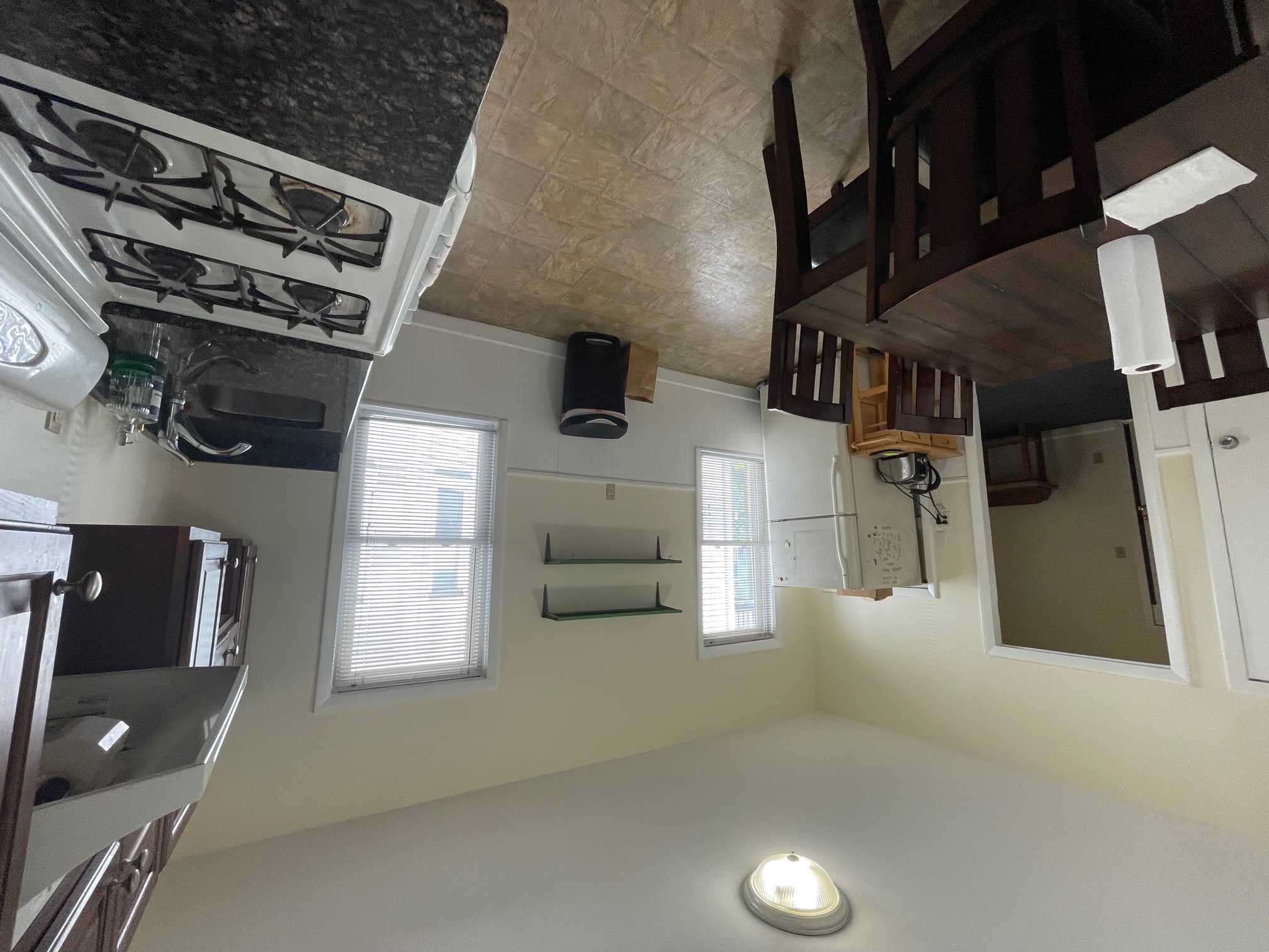 3 bed, 1 bath apartment for rent at 26 Russell Rd Unit 1, Teele Square — photo 9 of 18
