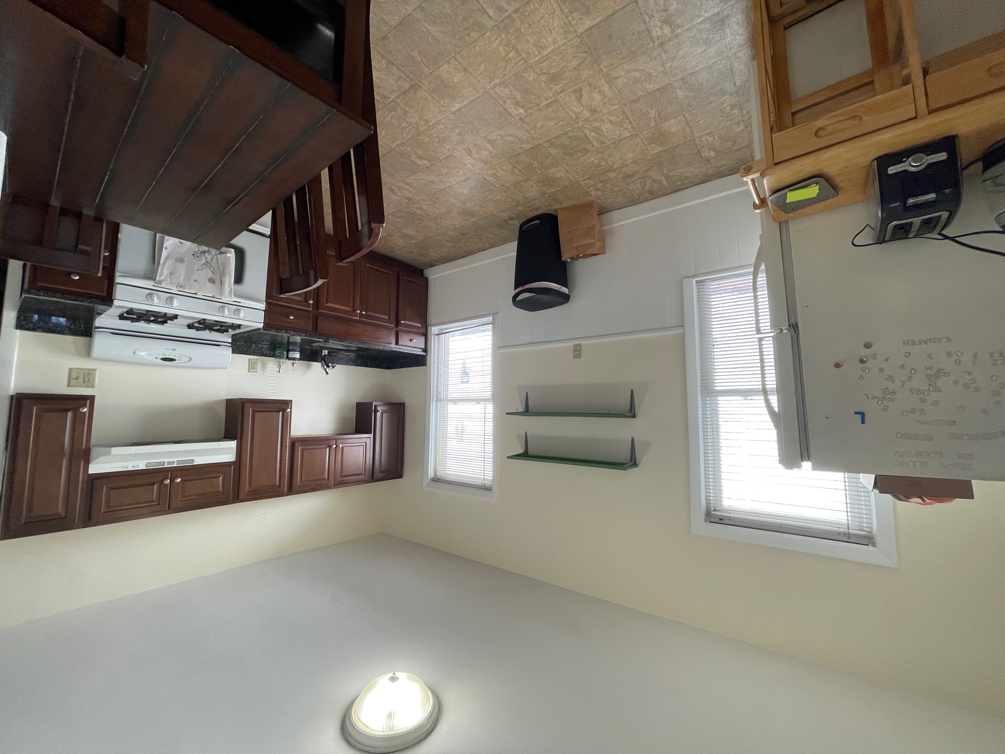 3 bed, 1 bath apartment for rent at 26 Russell Rd Unit 1, Teele Square — photo 10 of 18