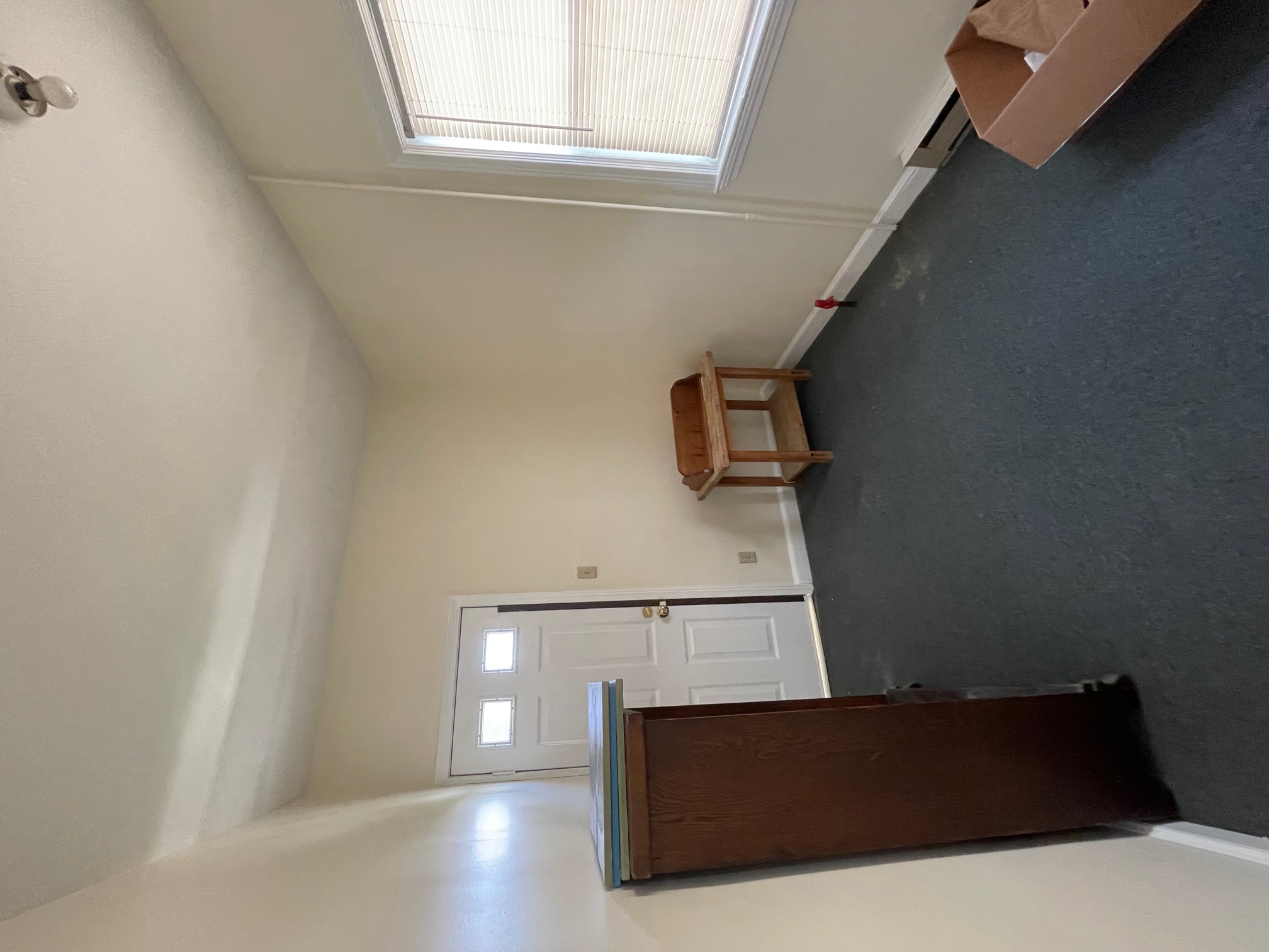 3 bed, 1 bath apartment for rent at 26 Russell Rd Unit 1, Teele Square — photo 12 of 18