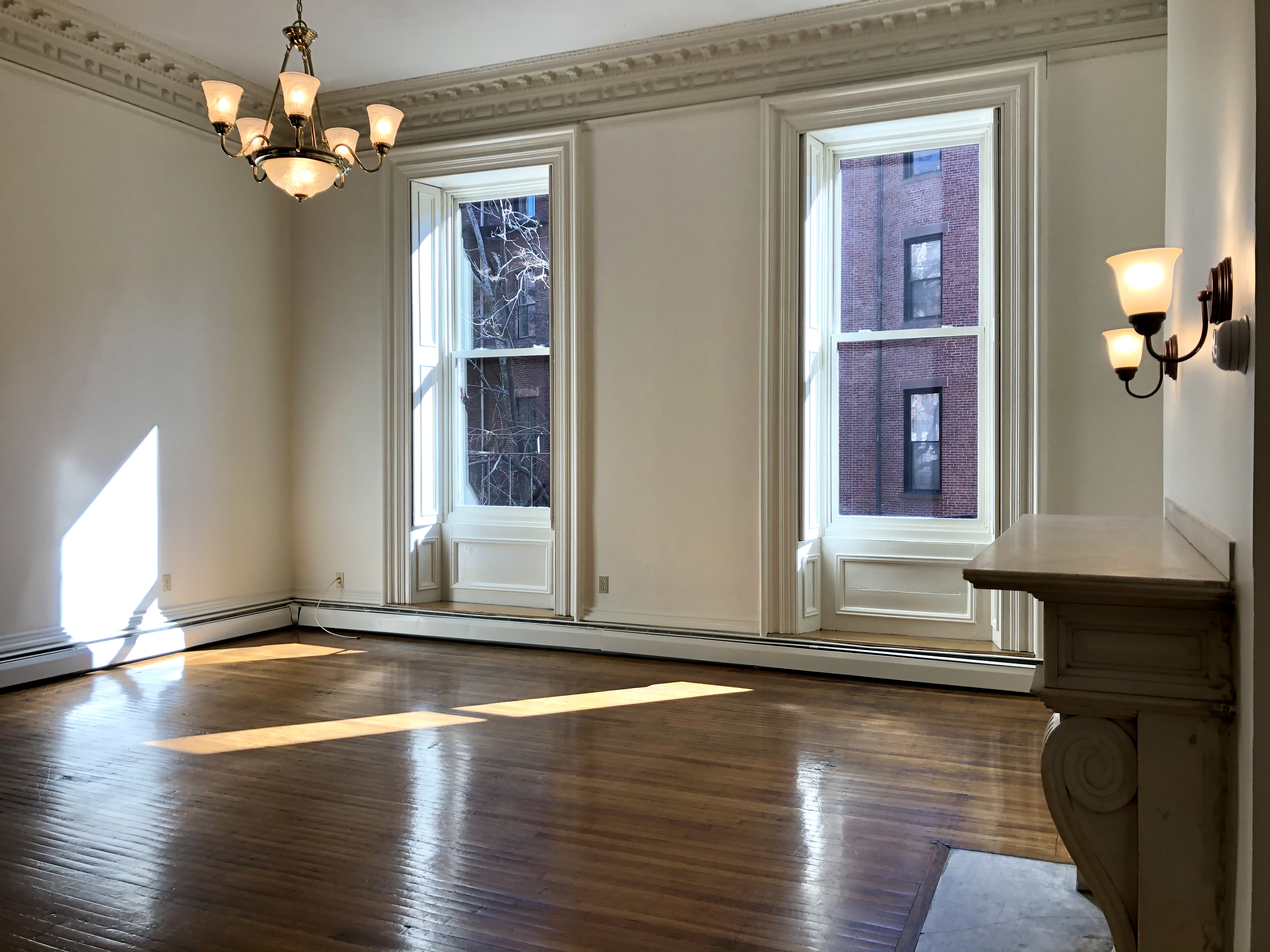 Studio bed, 1 bath apartment for rent at 115 Beacon St Unit 6A, Back Bay — photo 4 of 12