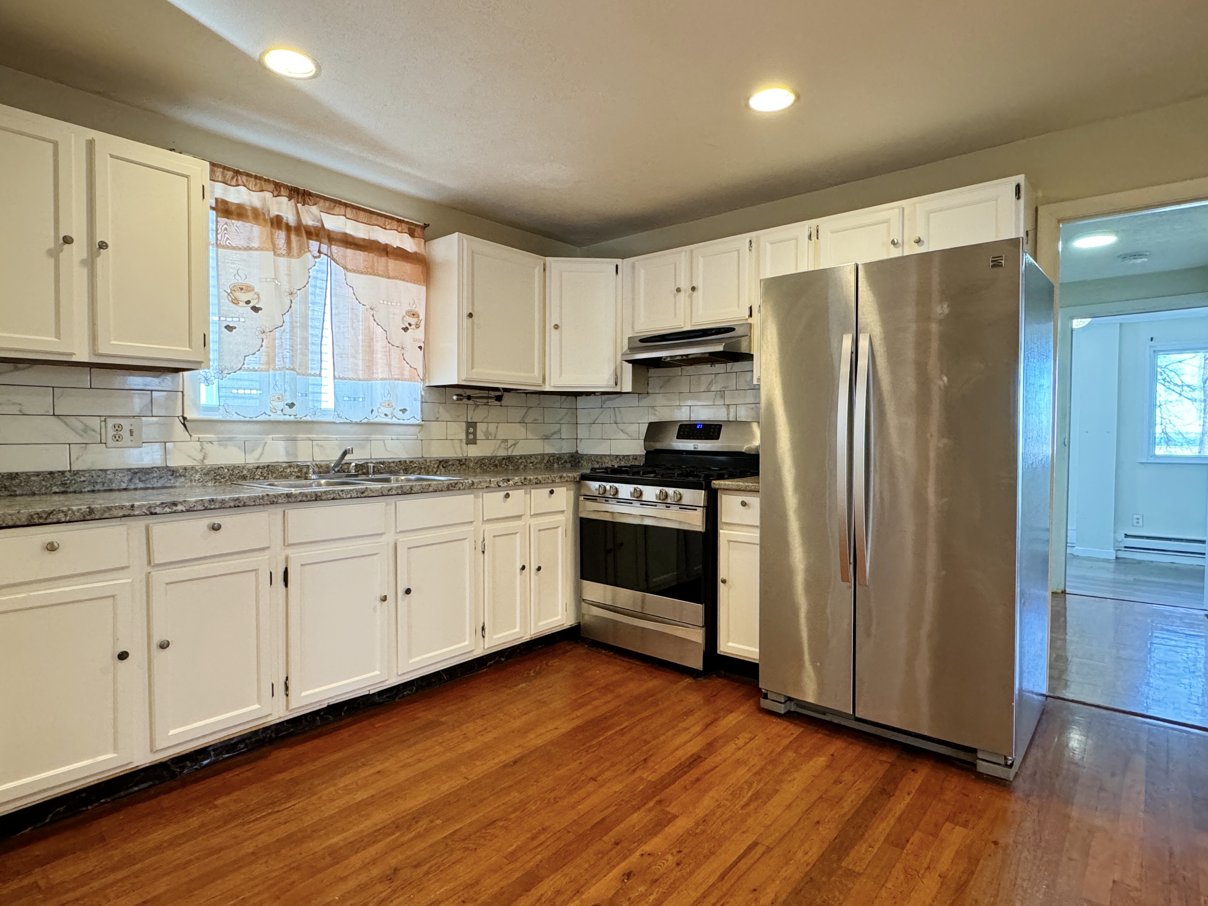 2 bed, 1 bath apartment for rent at 92 Crest Ave Unit 1, Revere — photo 1 of 8