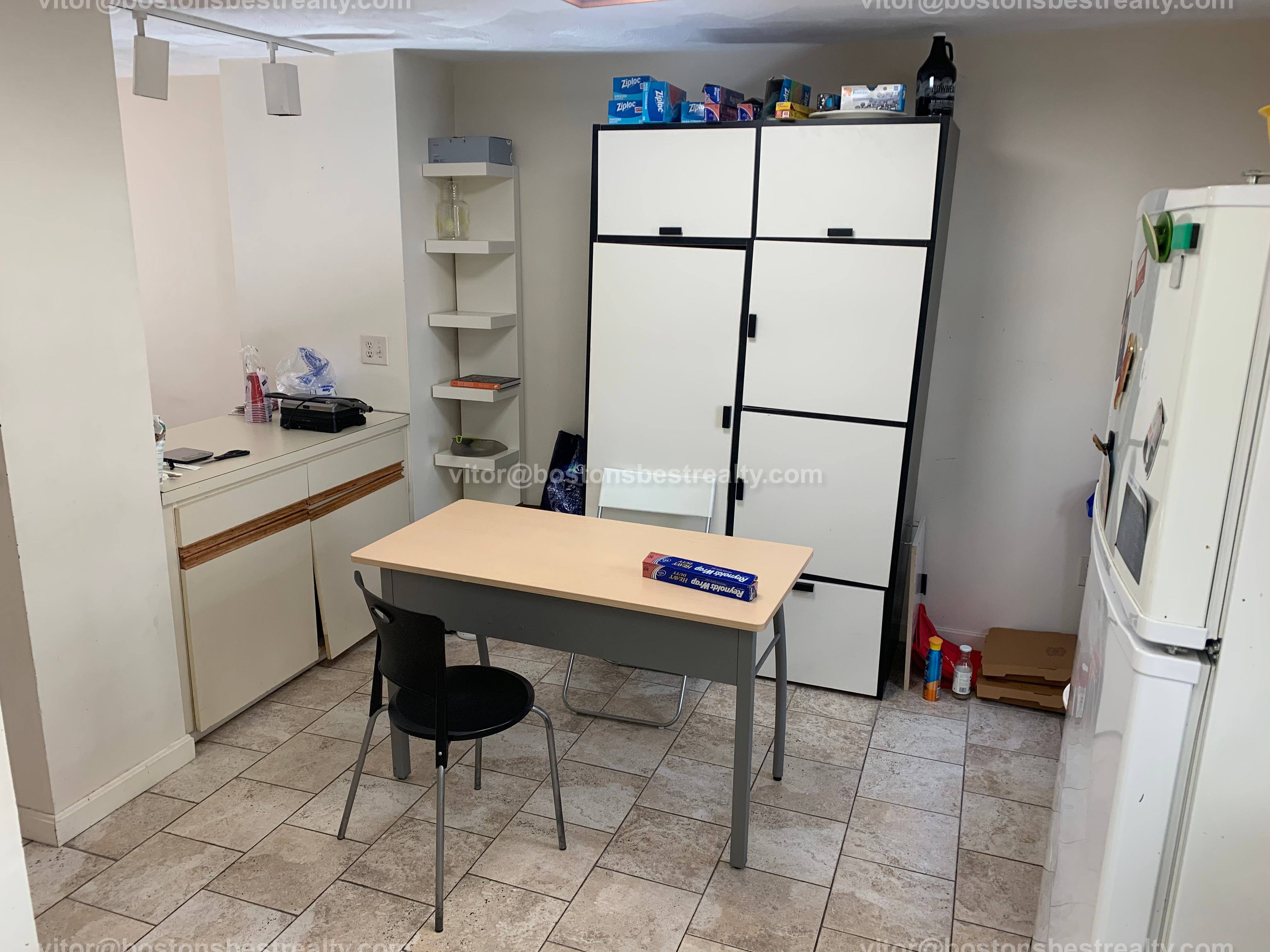 3 bed, 1.5 bath apartment for rent at 41 Ashford St Unit 3A, Allston — photo 8 of 32