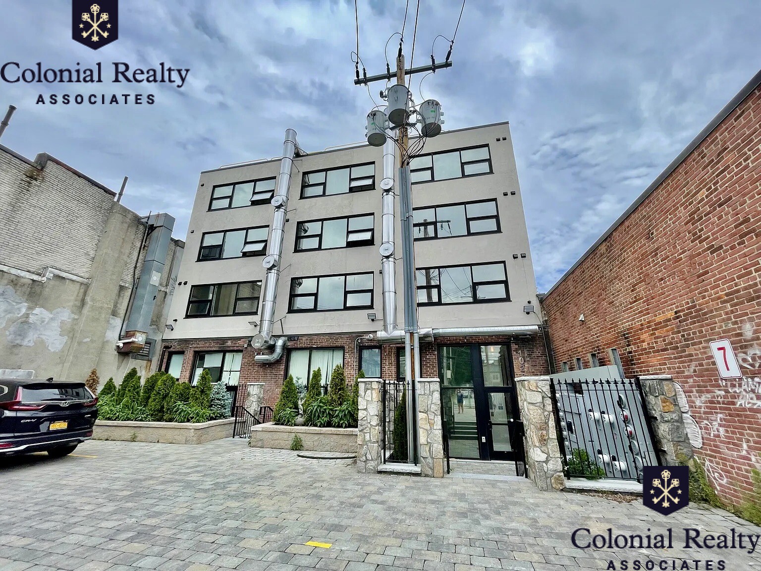 1 bed, 1 bath apartment for rent at 1026 Commonwealth Unit 103, Allston — photo 2 of 7