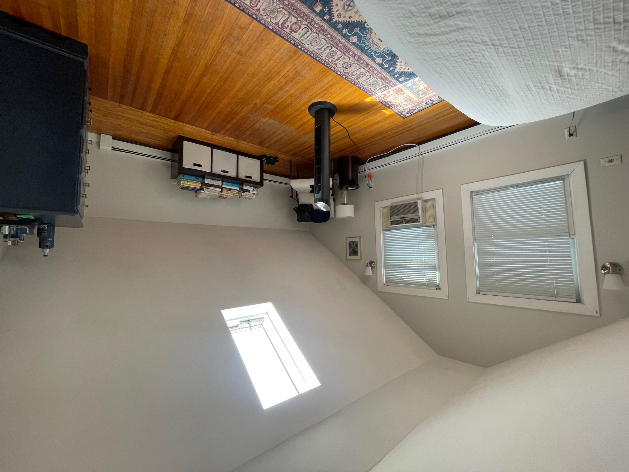 1 bed, 1 bath apartment for rent at 129 West Adams St Unit 3, Teele Square — photo 8 of 9