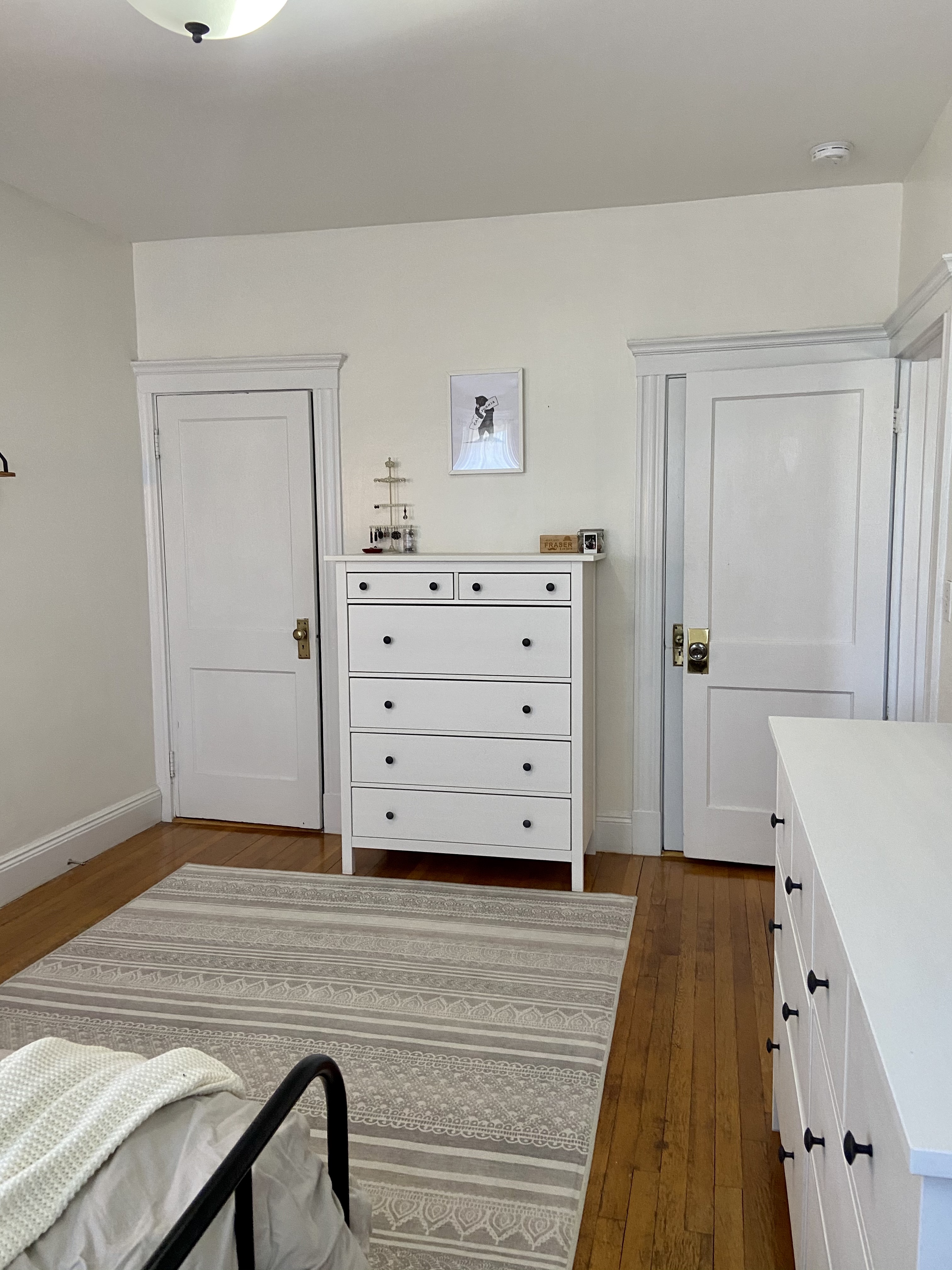 2 bed, 1 bath apartment for rent at 60 Jamaicaway Unit 1, Jamaica Plain — photo 5 of 10