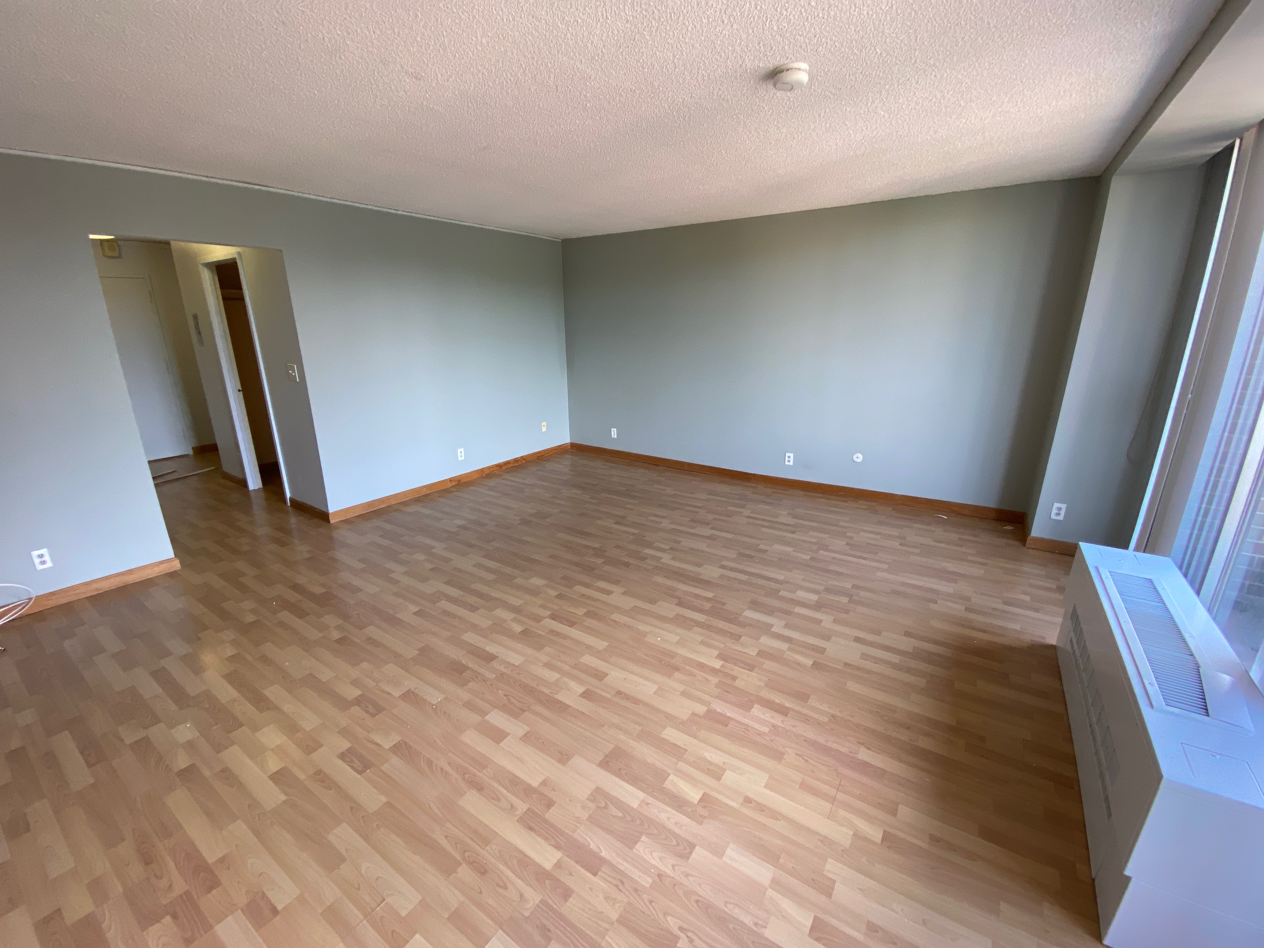 Studio bed, 1 bath apartment for rent at 44 Washington Unit 806, Brookline Village — photo 5 of 10