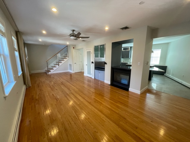 2 bed, 1.5 bath apartment for rent at 1 Fairfield Pl Unit 4, North End — photo 6 of 24