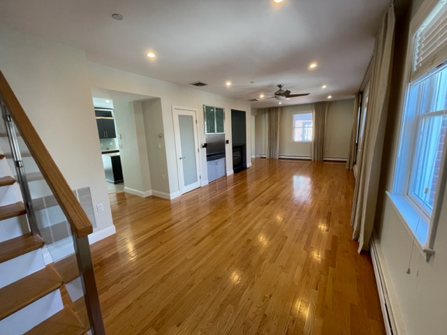 2 bed, 1.5 bath apartment for rent at 1 Fairfield Pl Unit 4, North End — photo 7 of 24
