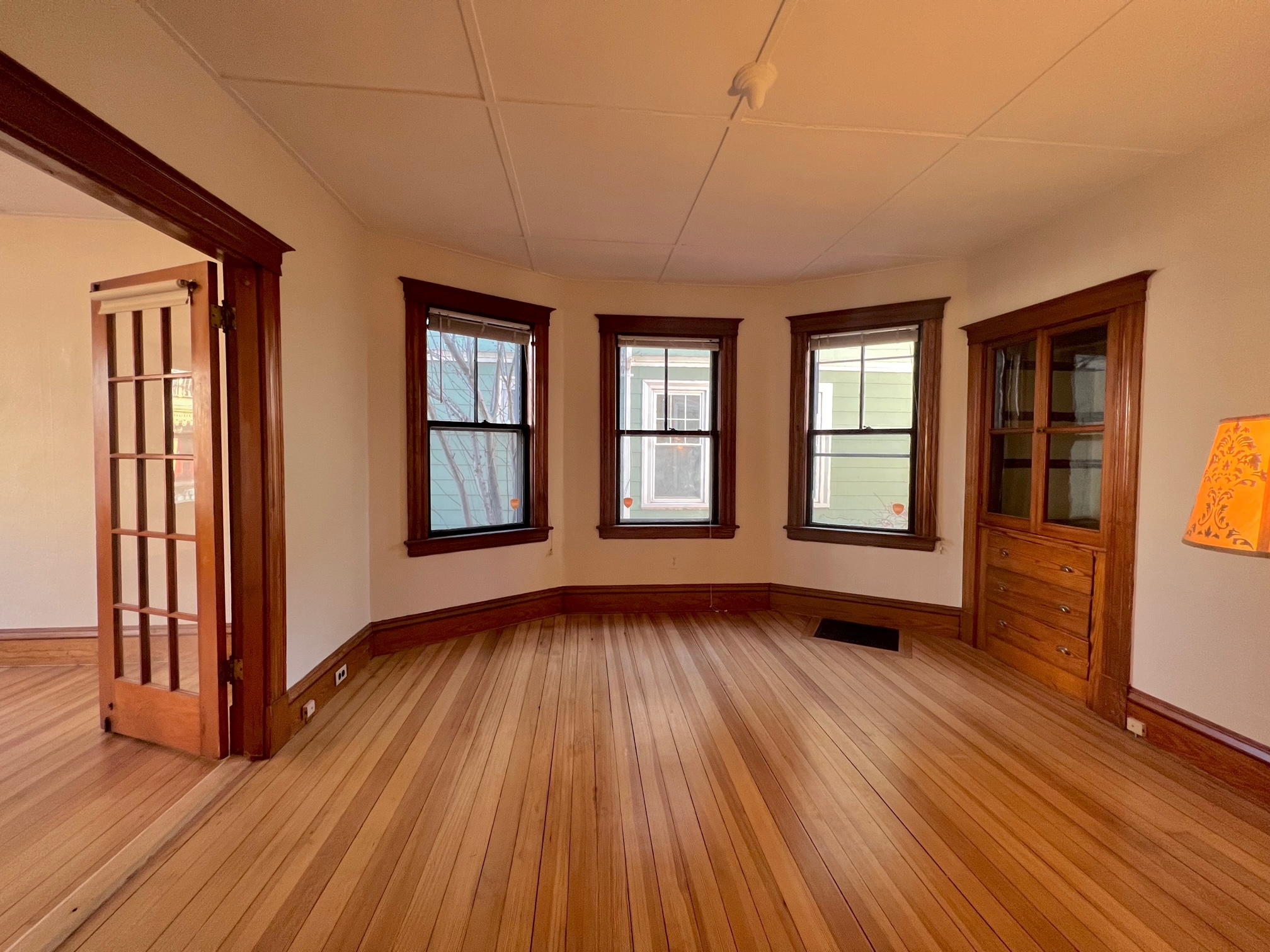 1 bed, 1 bath apartment for rent at 19 Gold Star Rd Unit 1, Porter Square — photo 2 of 12