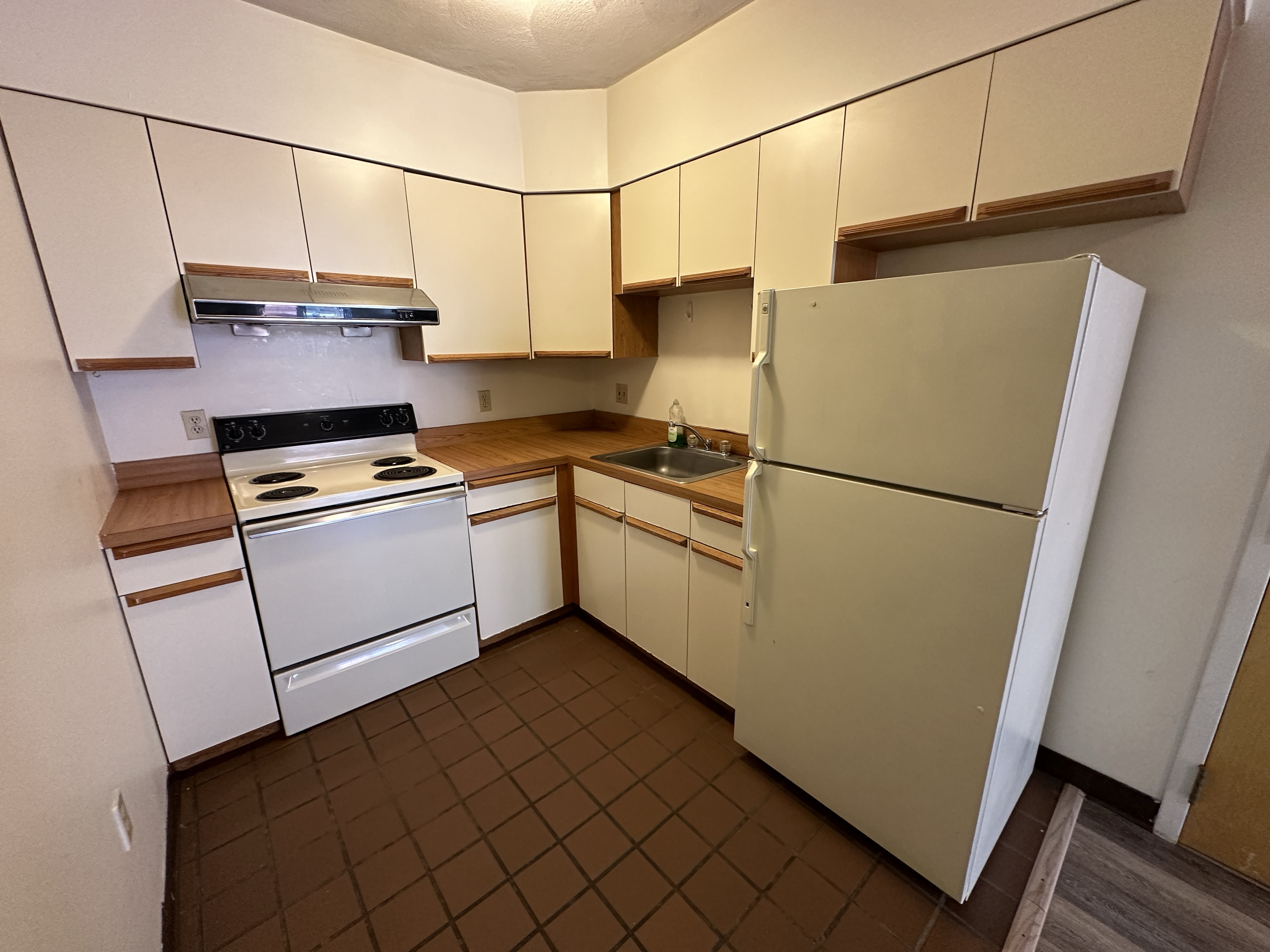 81 Essex St, Chinatown