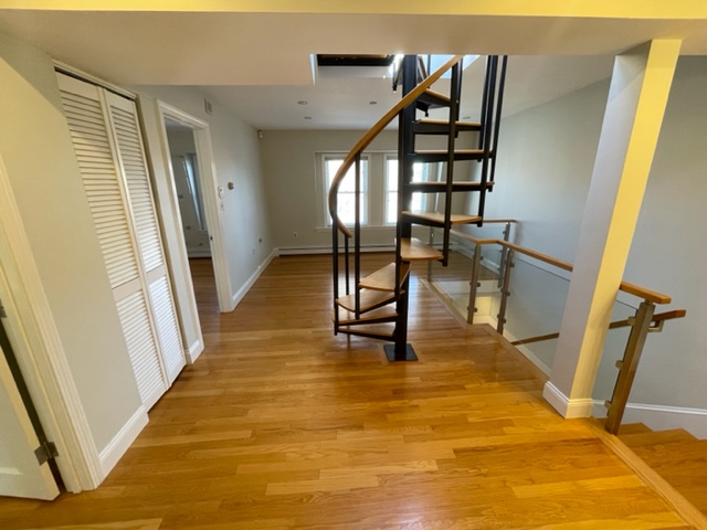 2 bed, 1.5 bath apartment for rent at 1 Fairfield Pl Unit 4, North End — photo 16 of 24