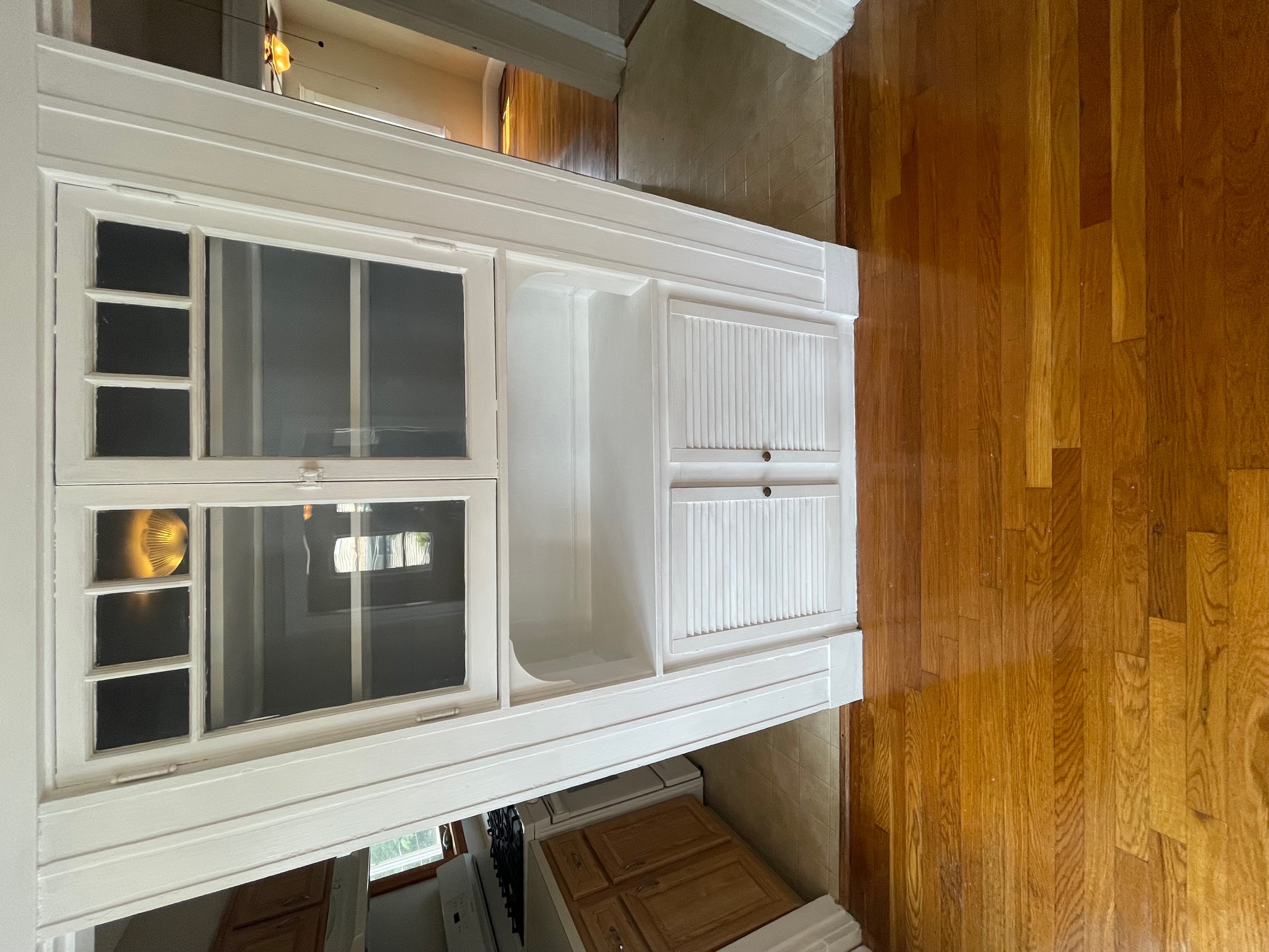 3 bed, 1 bath apartment for rent at 15 Irvington Rd Unit 2, West Somerville — photo 5 of 16