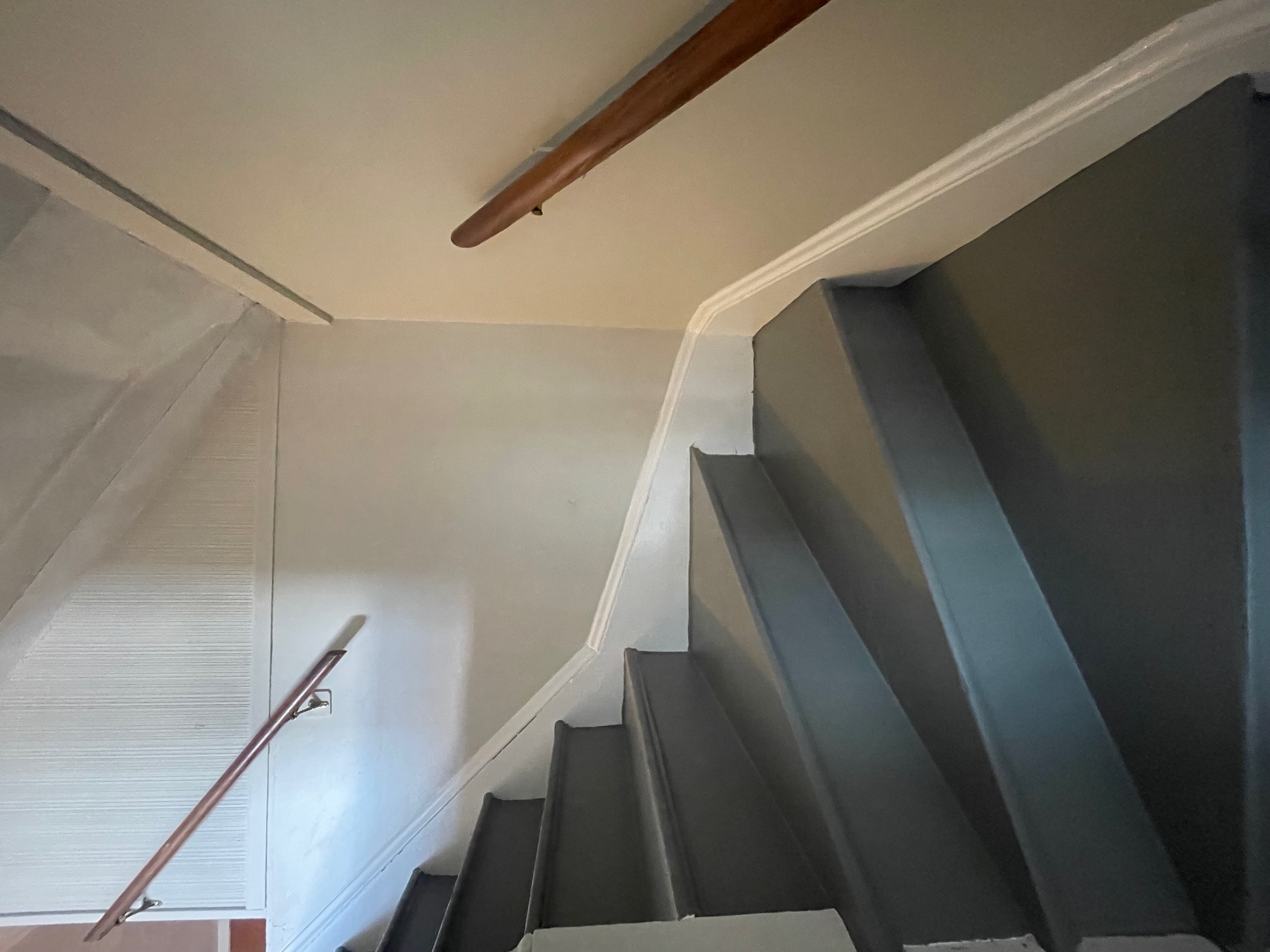 3 bed, 1 bath apartment for rent at 15 Irvington Rd Unit 2, West Somerville — photo 15 of 16