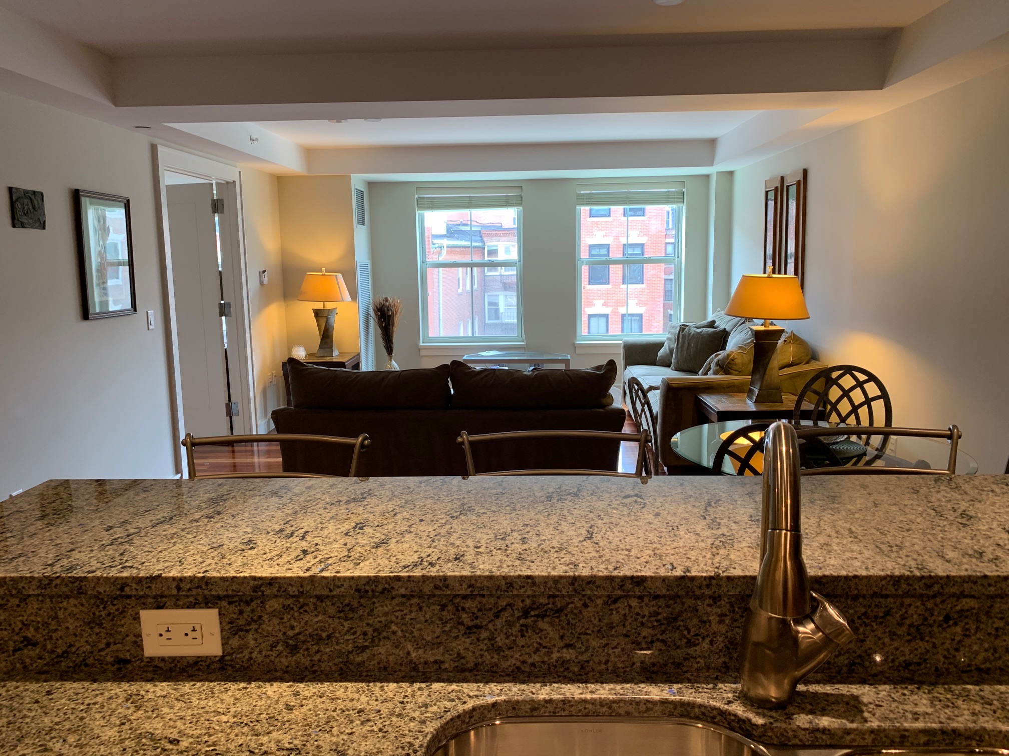1 bed, 1.5 bath apartment for rent at 2 Battery Wharf Unit 2407, Waterfront — photo 12 of 23