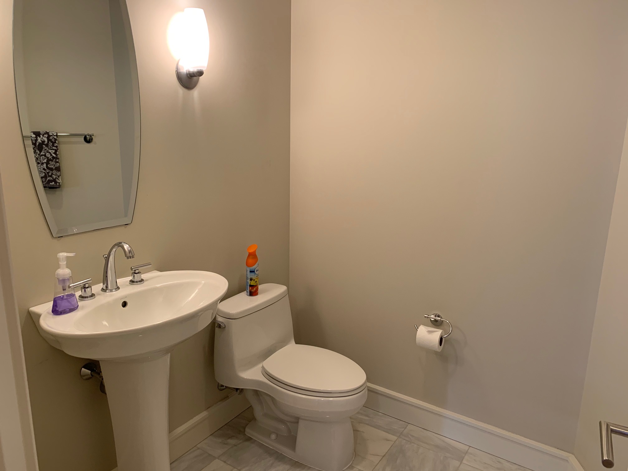 1 bed, 1.5 bath apartment for rent at 2 Battery Wharf Unit 2407, Waterfront — photo 14 of 23